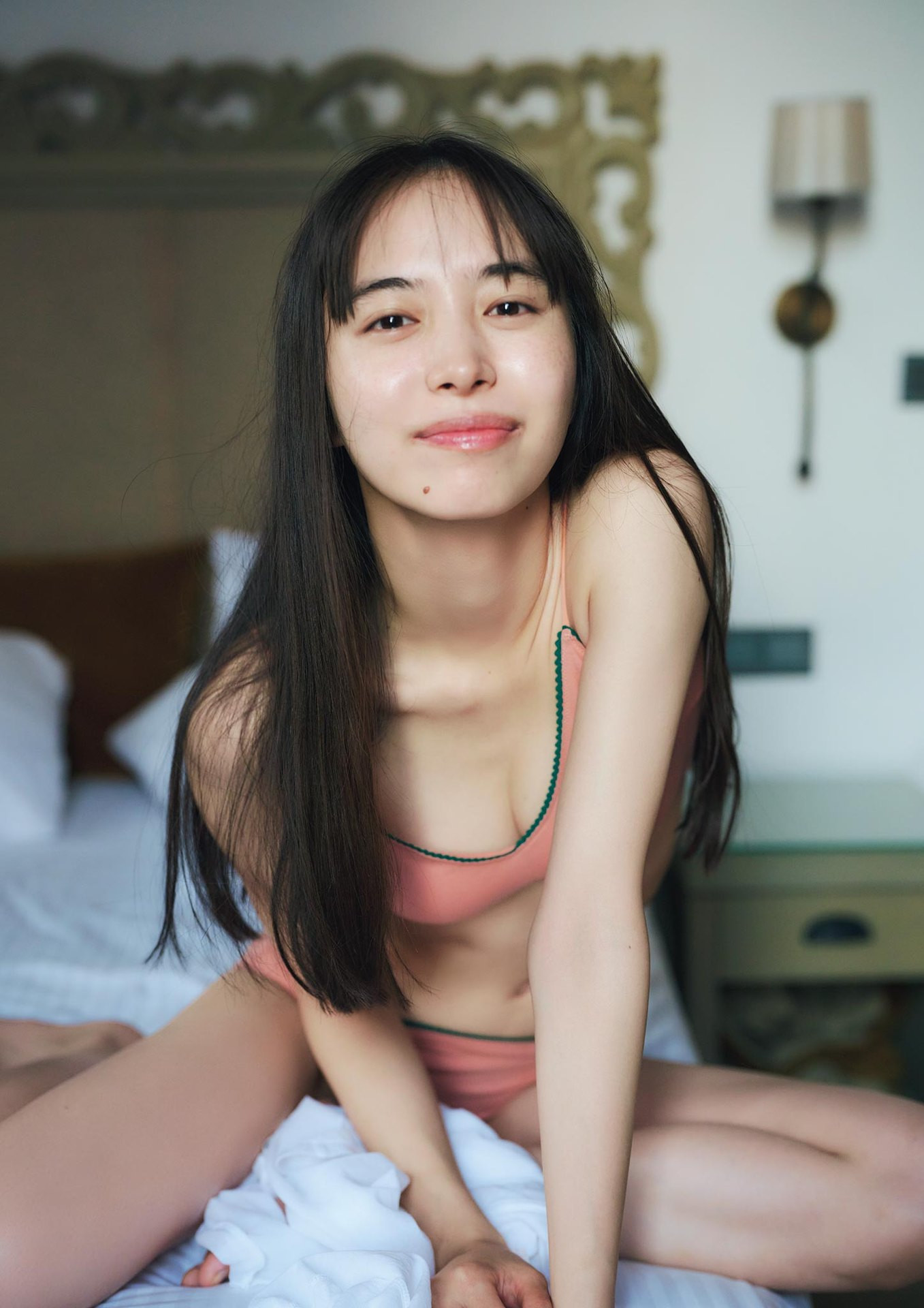 Hiroe Igeta 井桁弘恵, 写真集 「つかのま」 Set.05