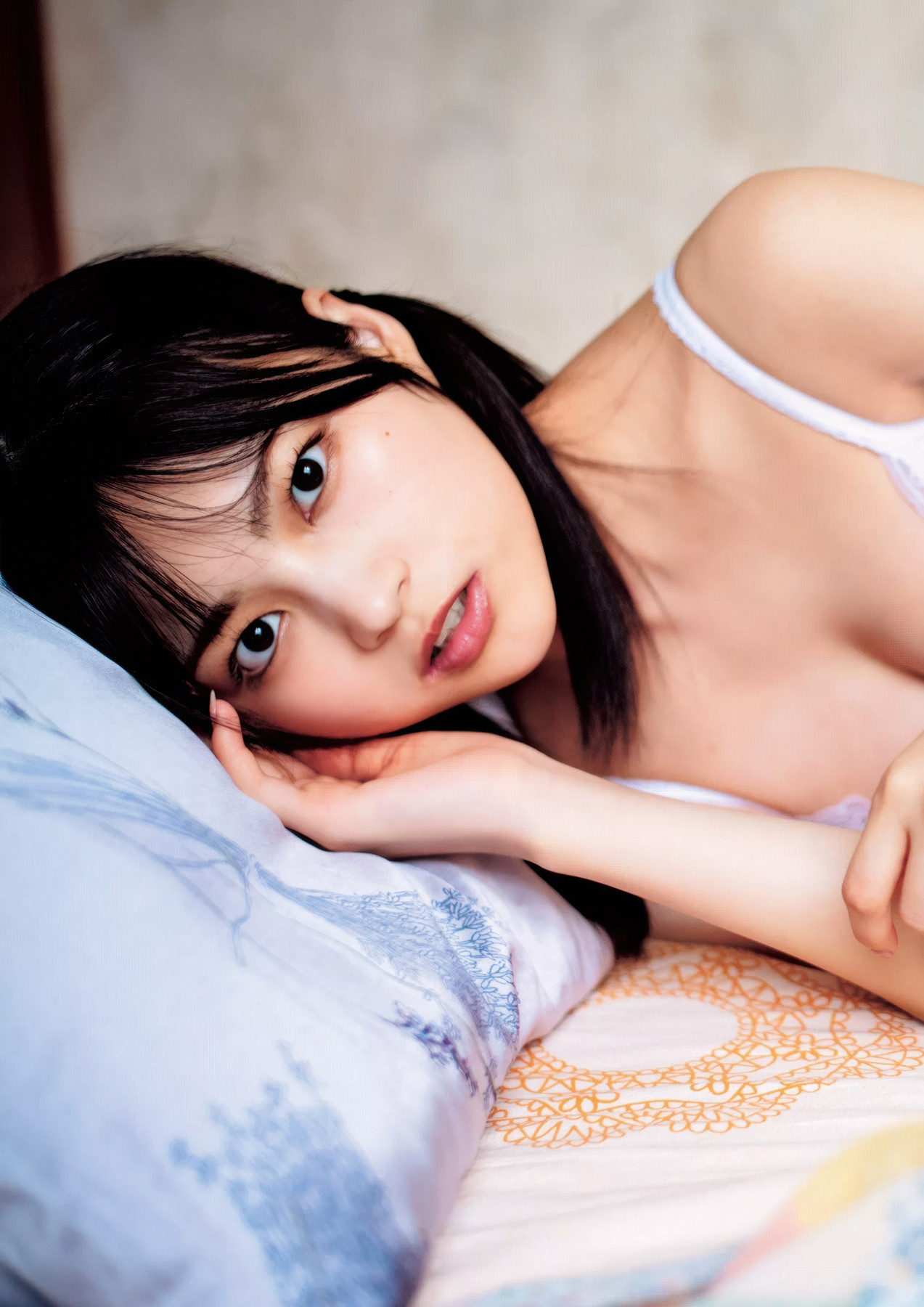 USA 宇咲, 1st 写真集 「USA USA」 Set.04