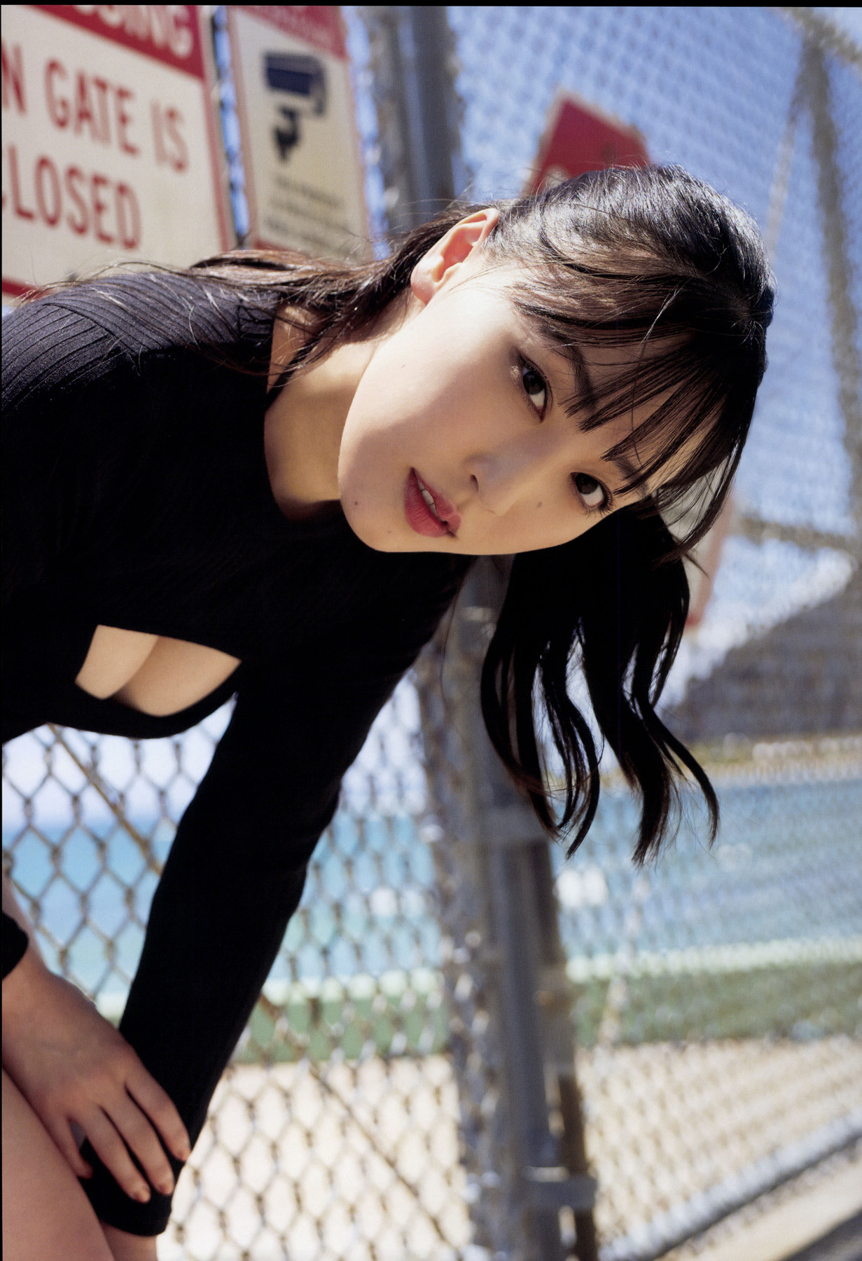 Mizuki Fukumura 譜久村聖, 写真集 「Last Scene」 Set.03