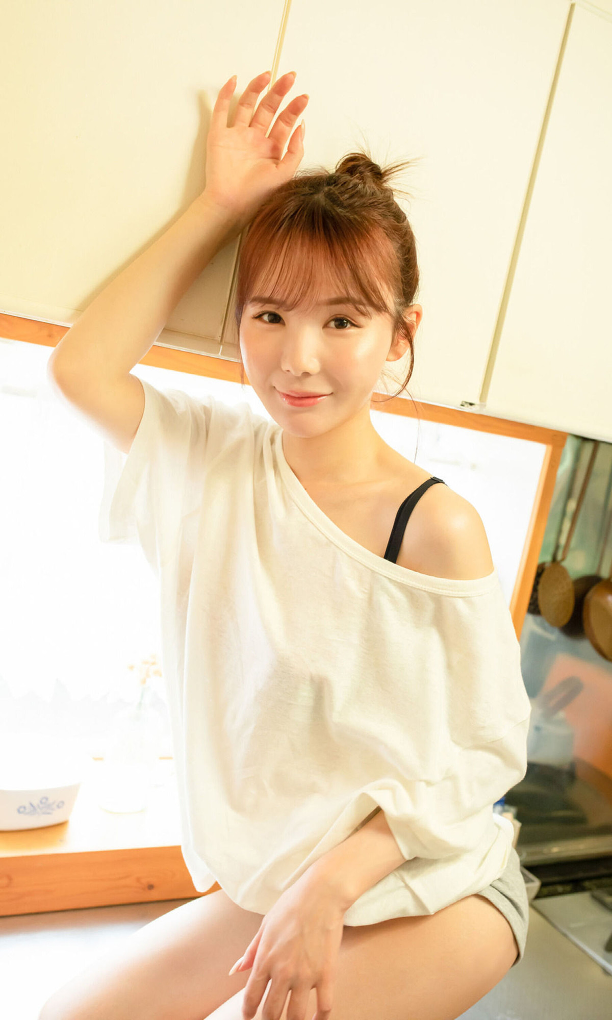 MIRU みる, 写真集 「甘い生活」 Set.01