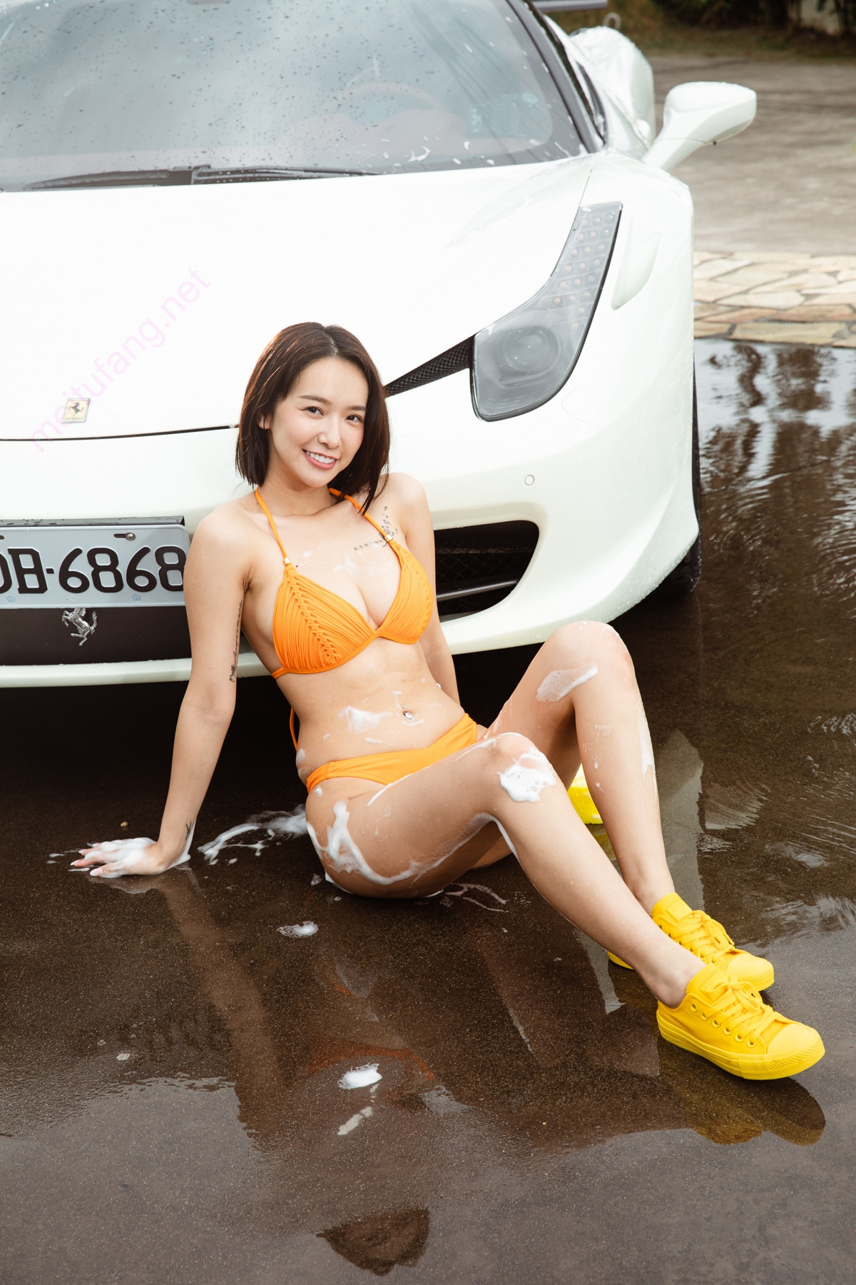Kimi Chang 禾羽, 雙人寫真弓長牙佳涵 香 Set.01