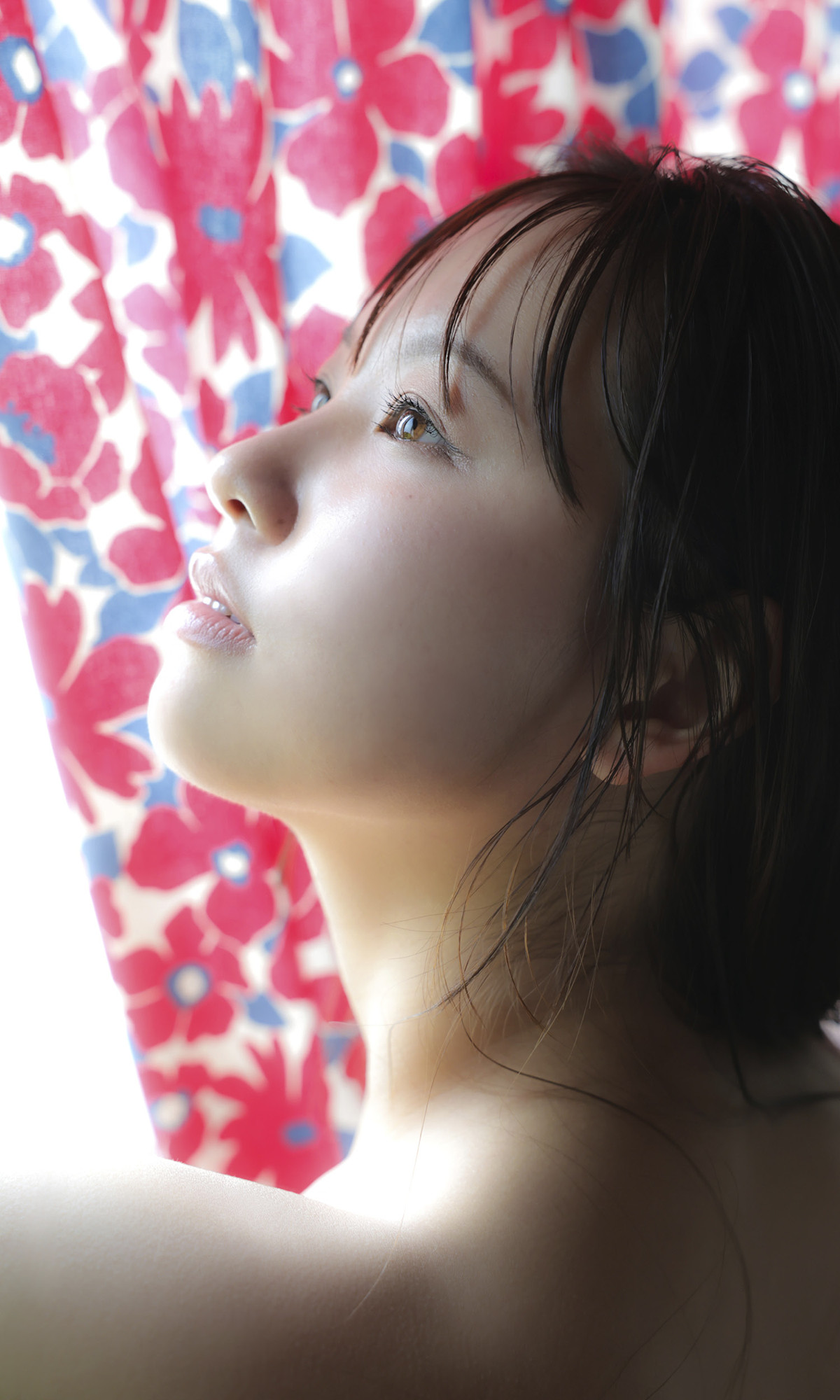 Yuzuha Hongo 本郷柚巴, 写真集 「NEW ME ～prologue～」 Set.01
