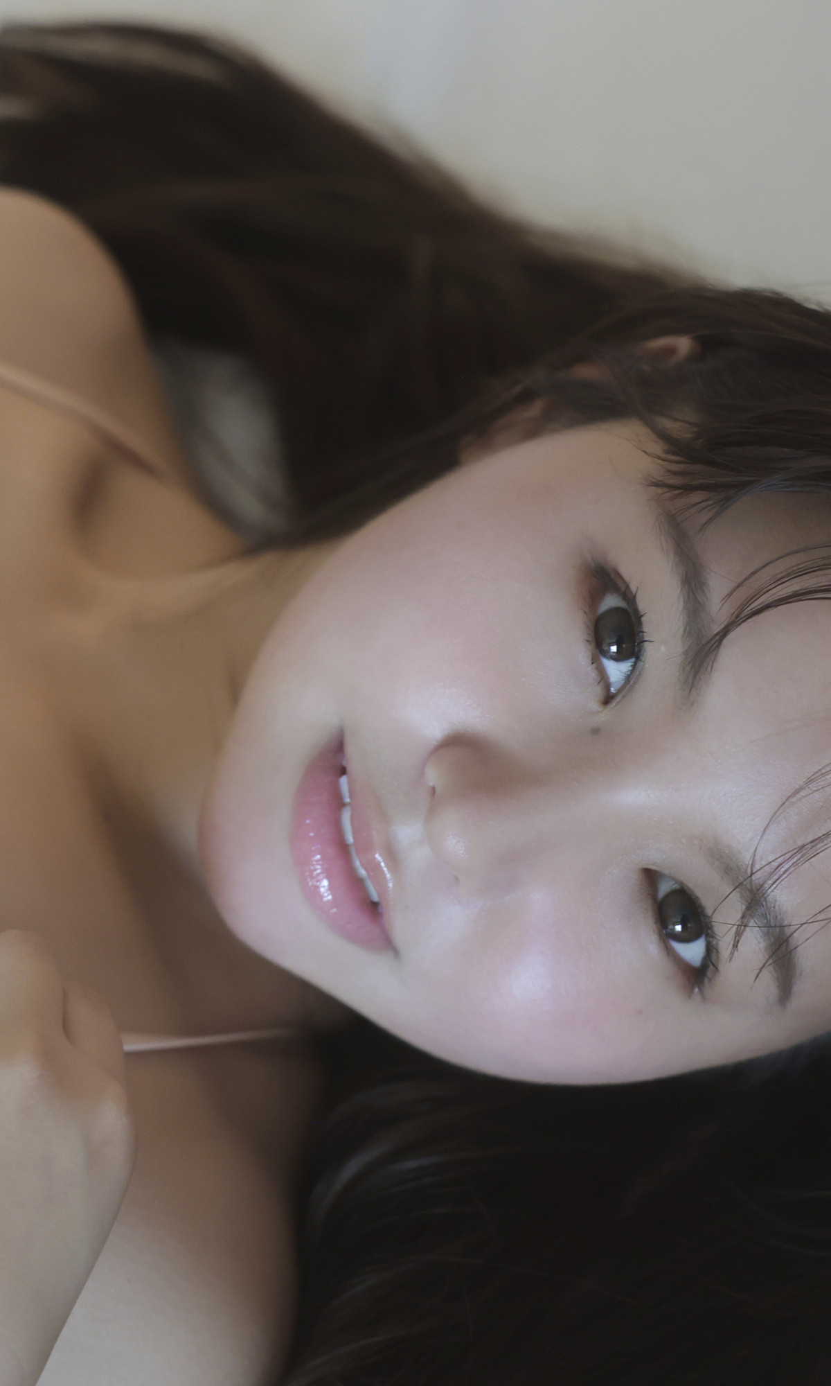 Yuzuha Hongo 本郷柚巴, 写真集 「NEW ME ～prologue～」 Set.01