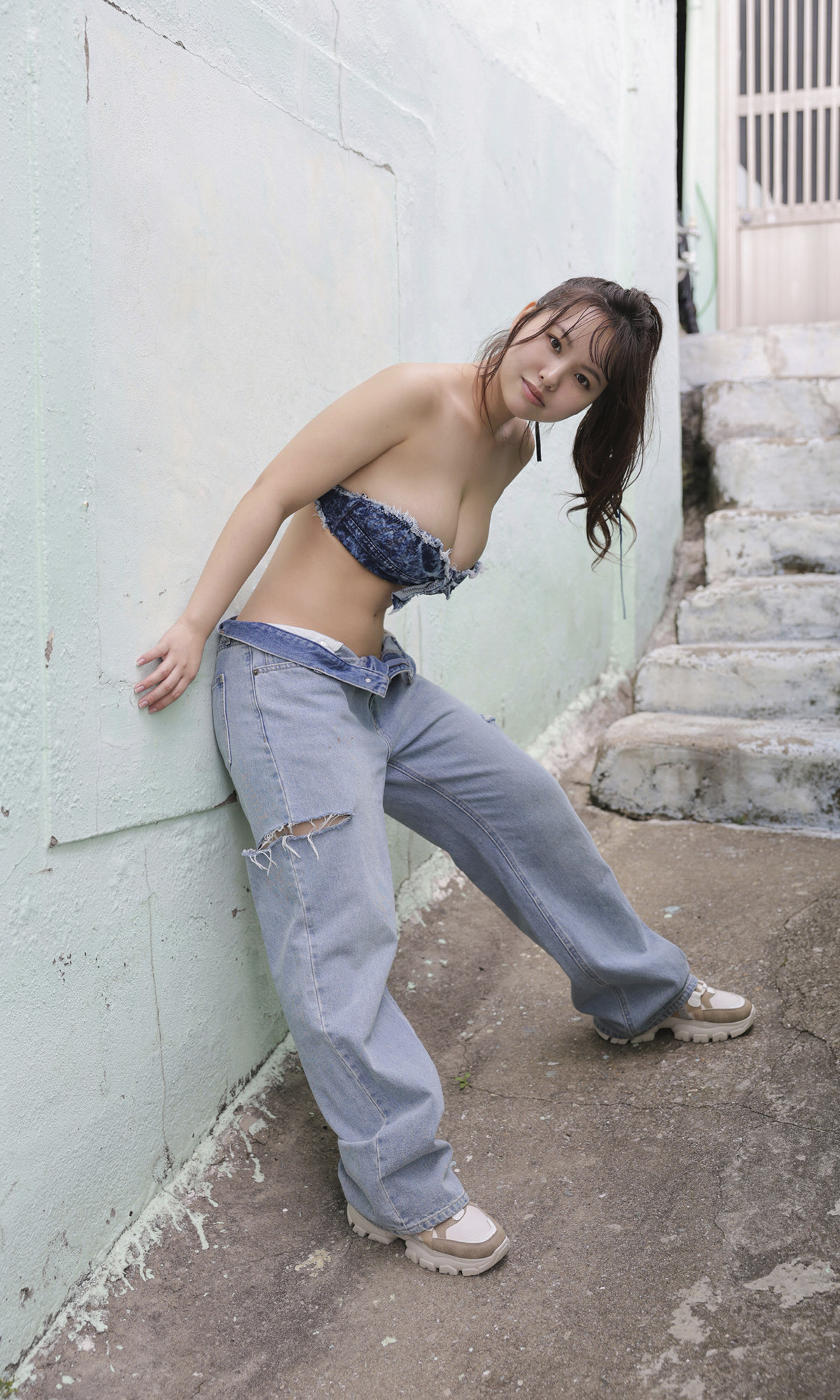 Yuzuha Hongo 本郷柚巴, 写真集 「NEW ME ～prologue～」 Set.02