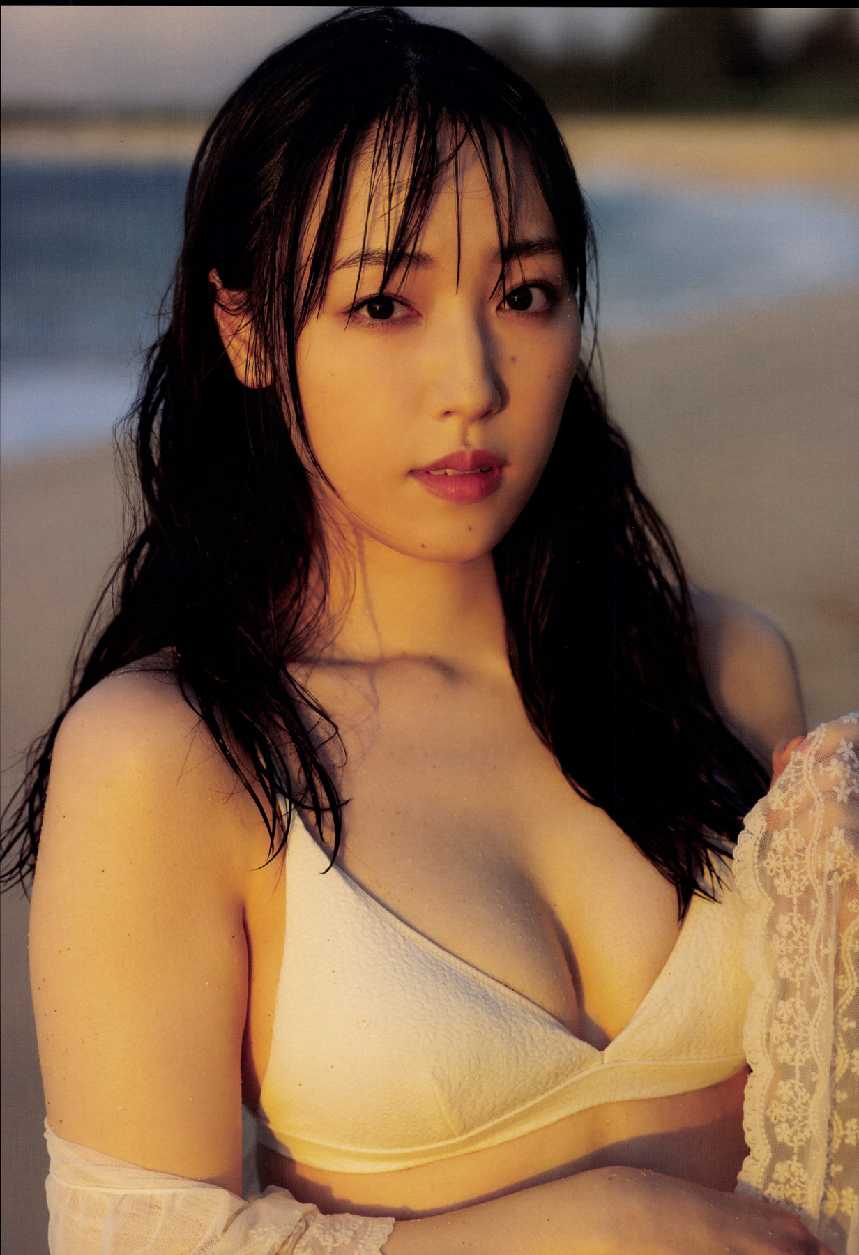 Mizuki Fukumura 譜久村聖, 写真集 「Last Scene」 Set.04