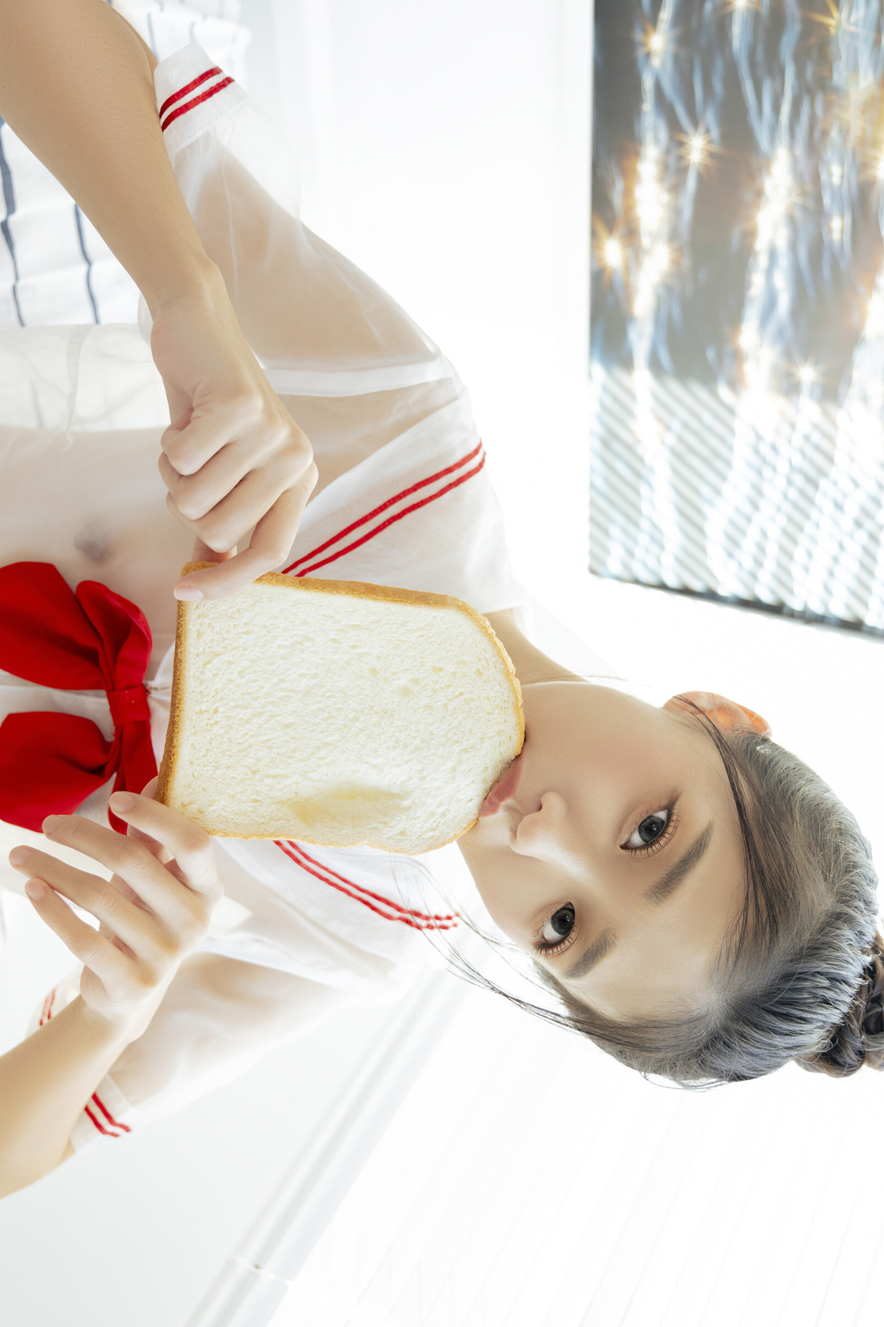 JVID 妍妍 Angel – 电竞少女-超可愛微乳美少女-第一次的性感開發 Set.01
