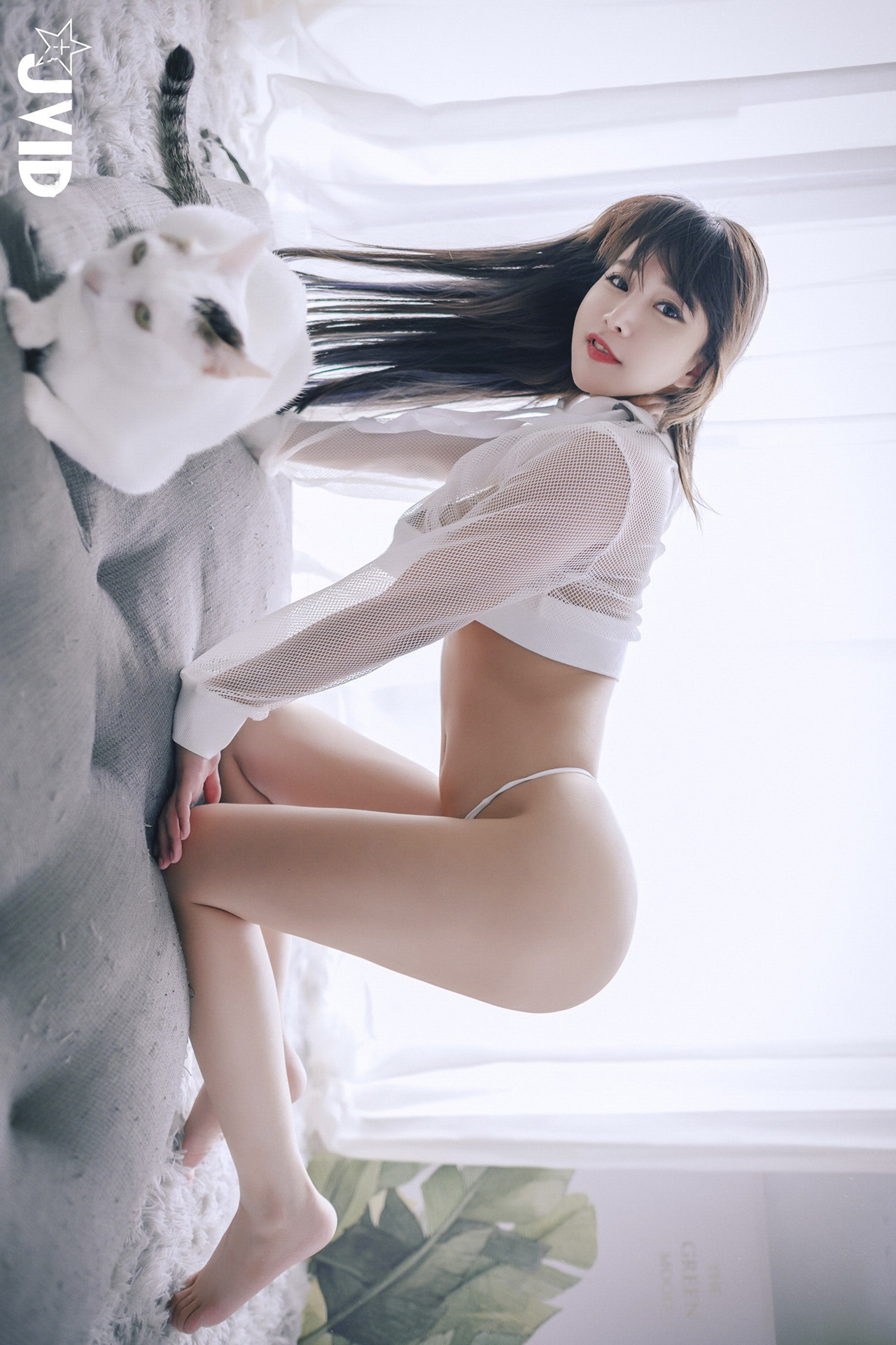 JVID Lele 樂樂 – 巨乳校花 樂樂-色誘閨密兄長,激情畫面曝光 Set.01