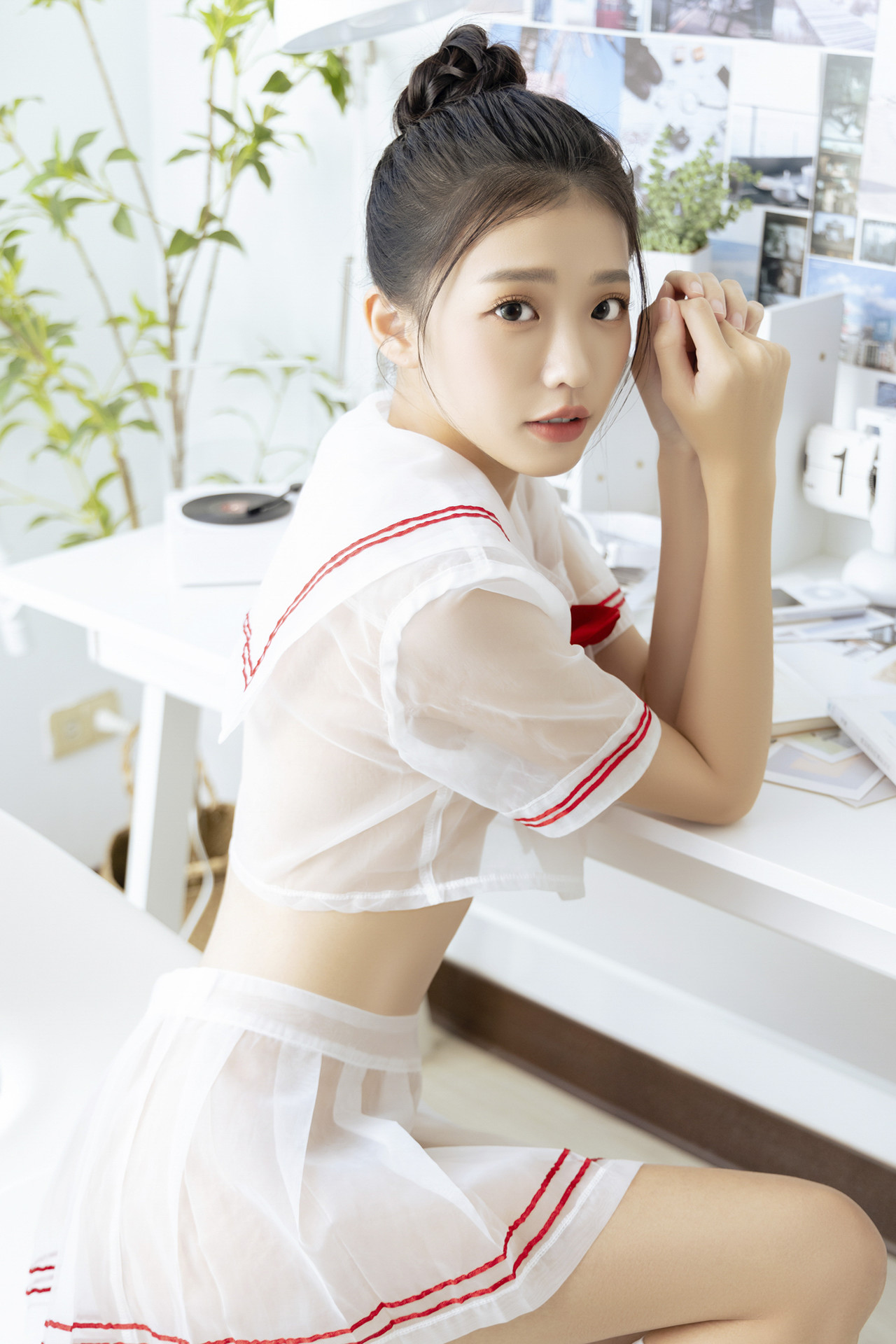 JVID 妍妍 Angel – 电竞少女-超可愛微乳美少女-第一次的性感開發 Set.01