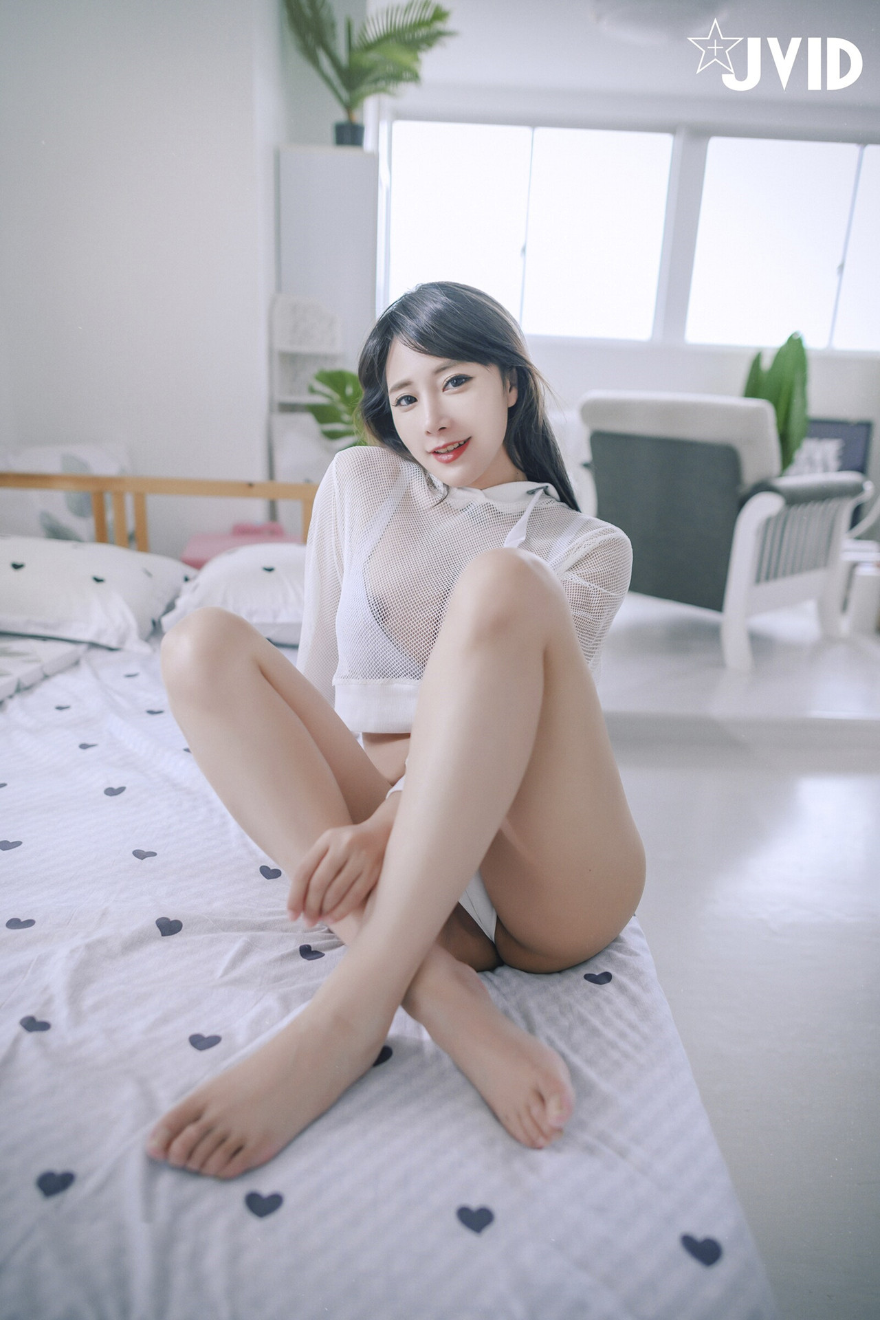 JVID Lele 樂樂 – 巨乳校花 樂樂-色誘閨密兄長,激情畫面曝光 Set.01
