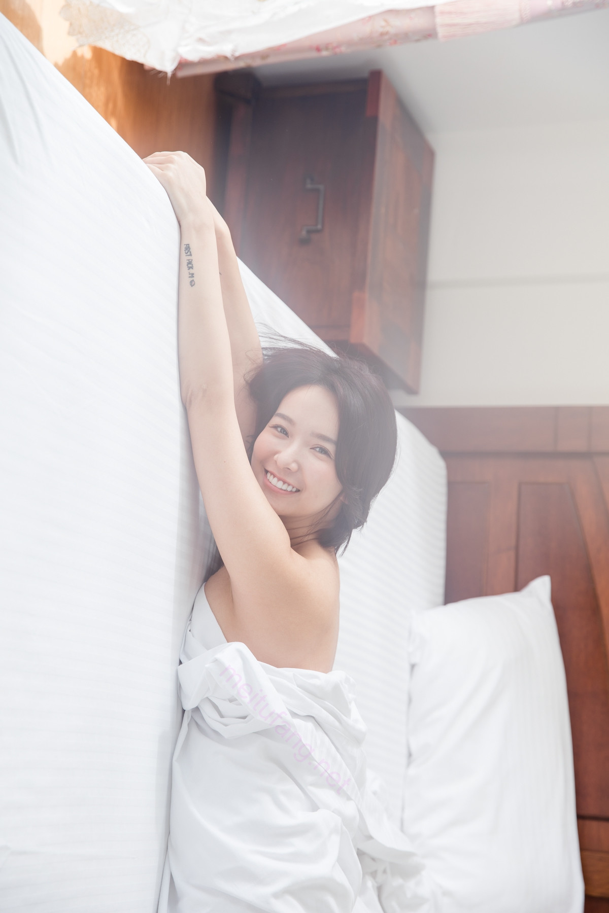 Kimi Chang 禾羽, 雙人寫真弓長牙佳涵 香 Set.02
