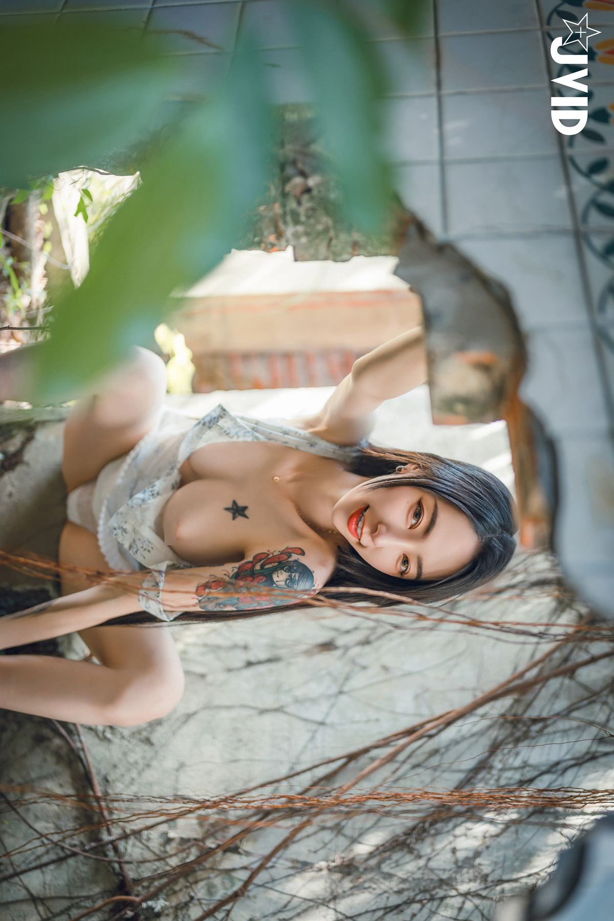 JVID 飄飄哥 – 飄飄跟蹤綁架迷姦情色妄想