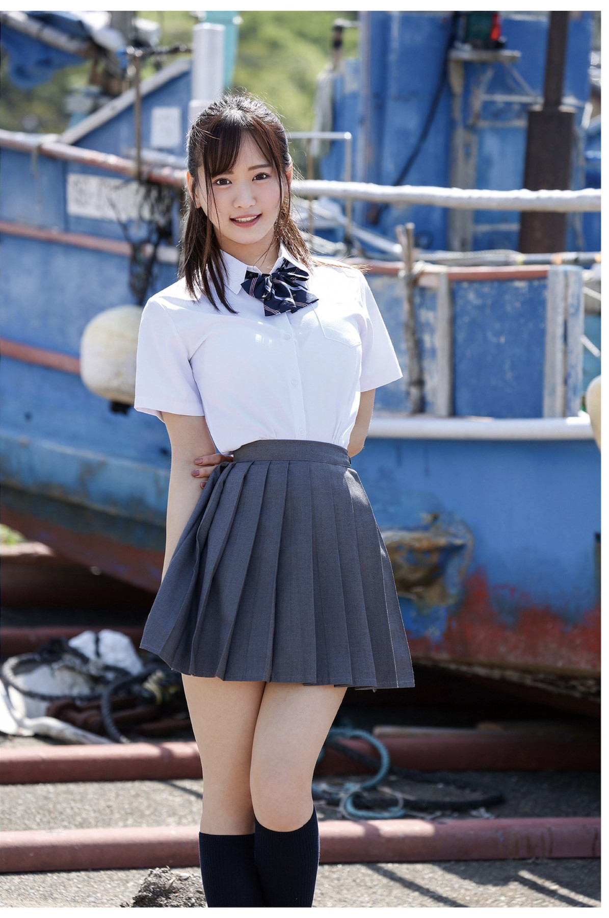 Narumi Hirose 広瀬なるみ, ヌード写真集 『風に包まれて』 Set.06