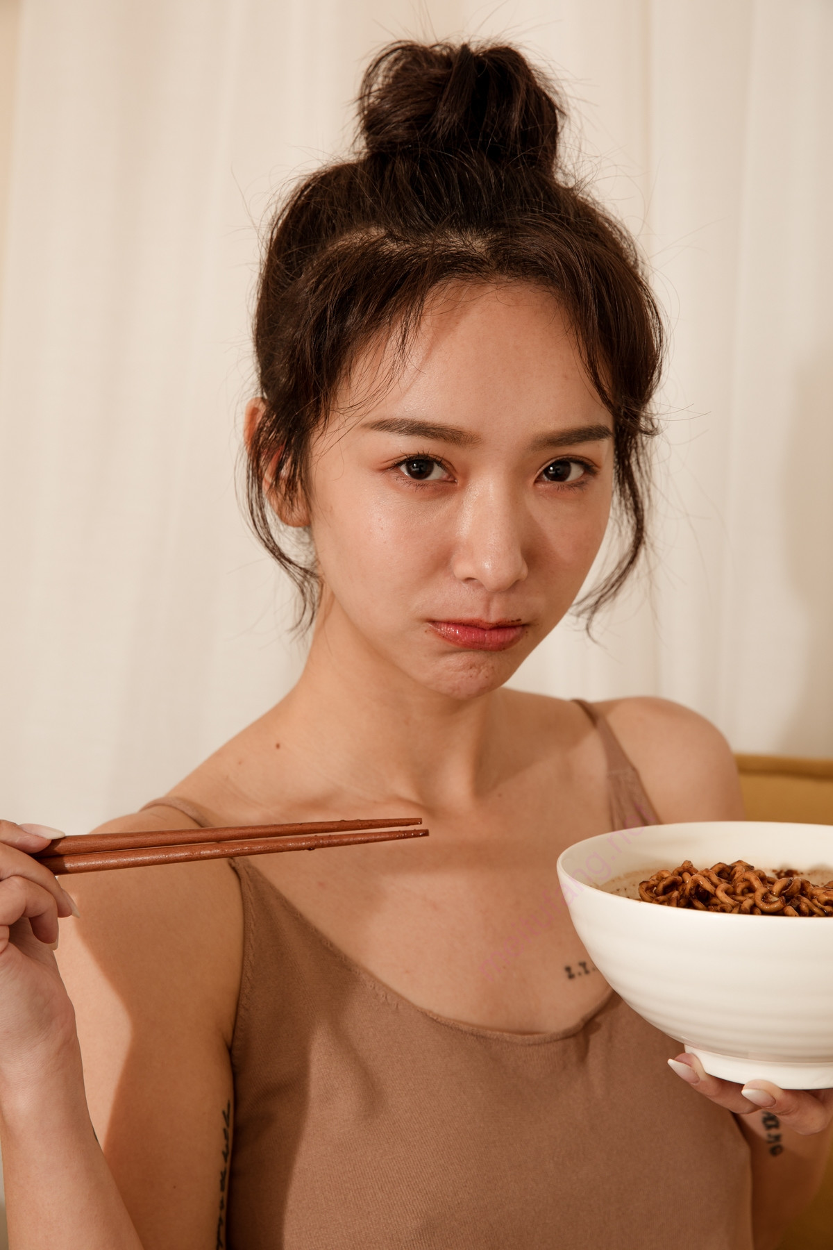Kimi Chang 禾羽, 雙人寫真弓長牙佳涵 香 Set.04
