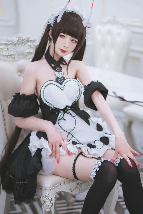Cosplay 屿鱼 – 碧蓝航线 爱宕赛车服 Set.01