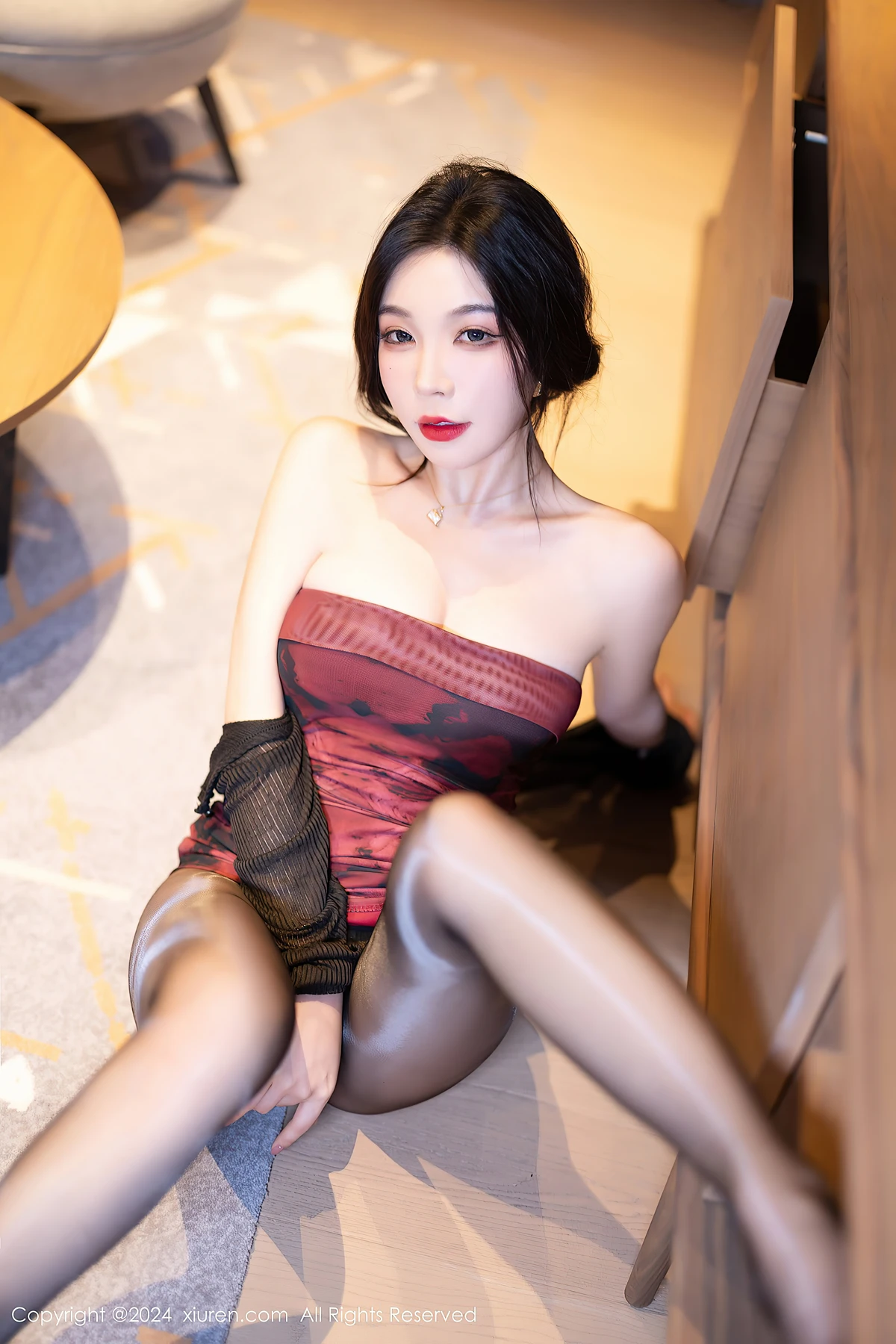XiuRen秀人网 No.8664 徐莉芝Booty