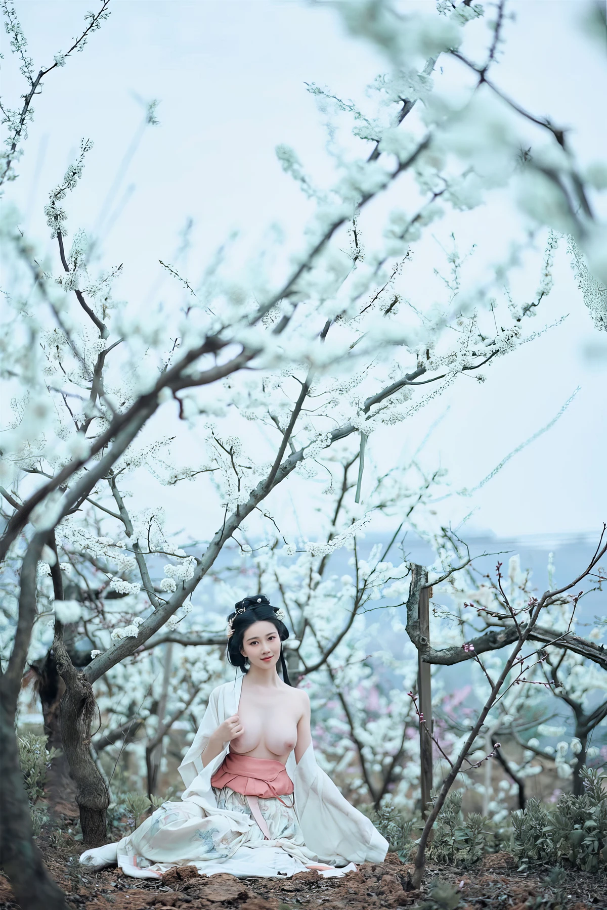 年年Nnian, 写真集 – 三月花