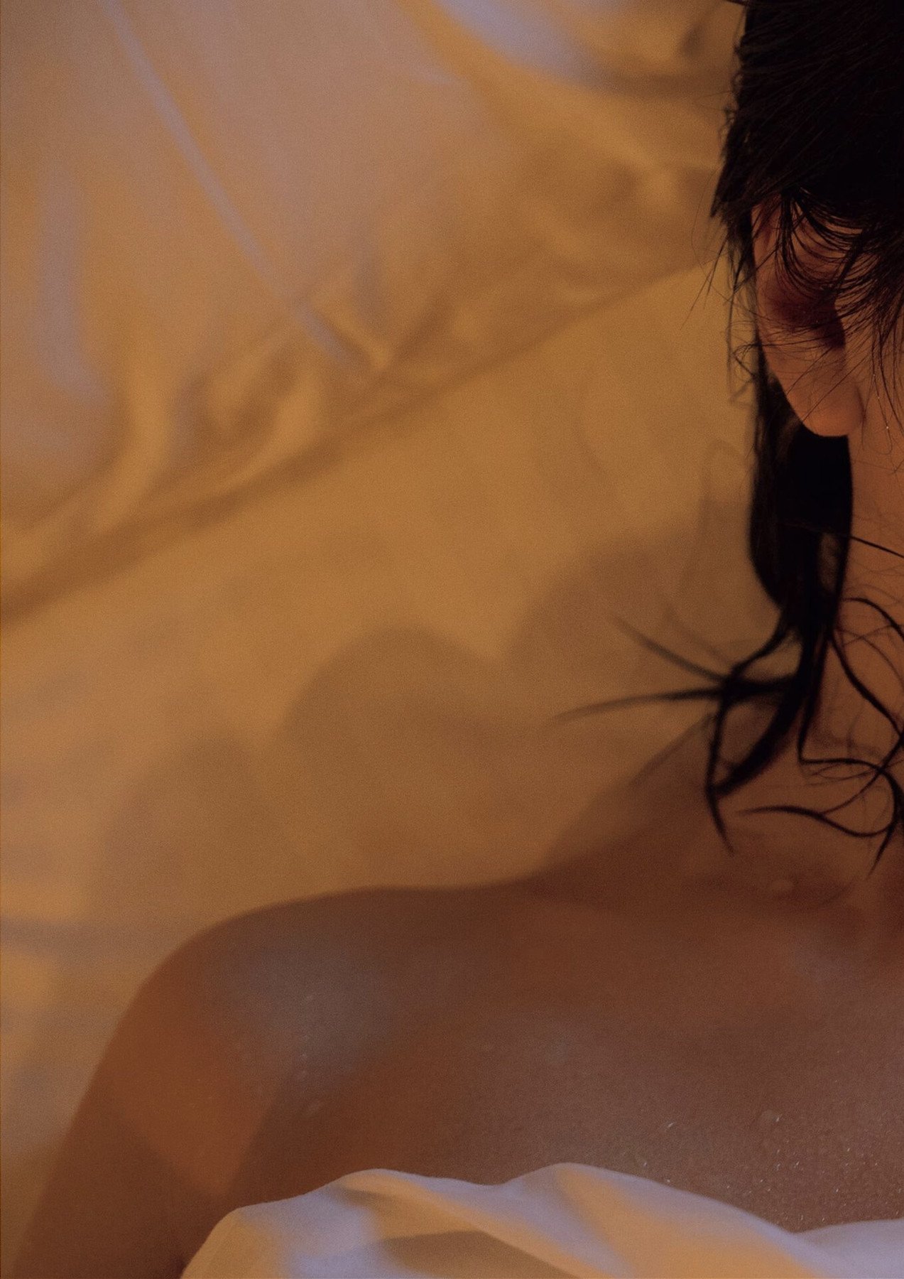 Miki Nanri 南里美希, 2nd 写真集 『jamais vu』 Set.05