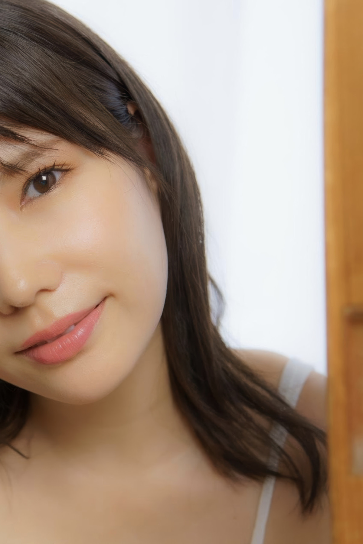 Yuka Aragaki 新垣優香, 写真集 「ミルキーグラマーが止まらない」 Set.02