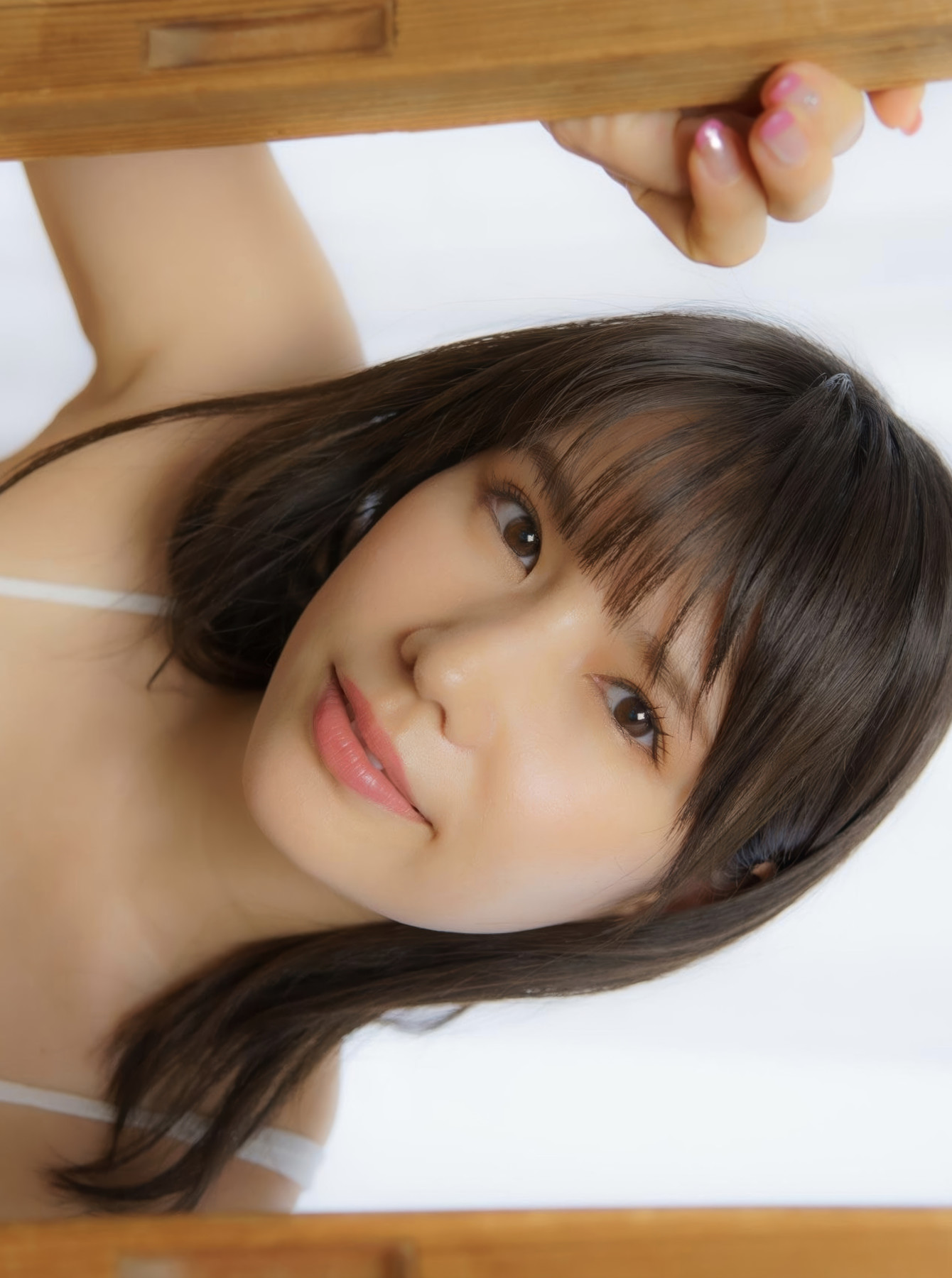 Yuka Aragaki 新垣優香, 写真集 「ミルキーグラマーが止まらない」 Set.02