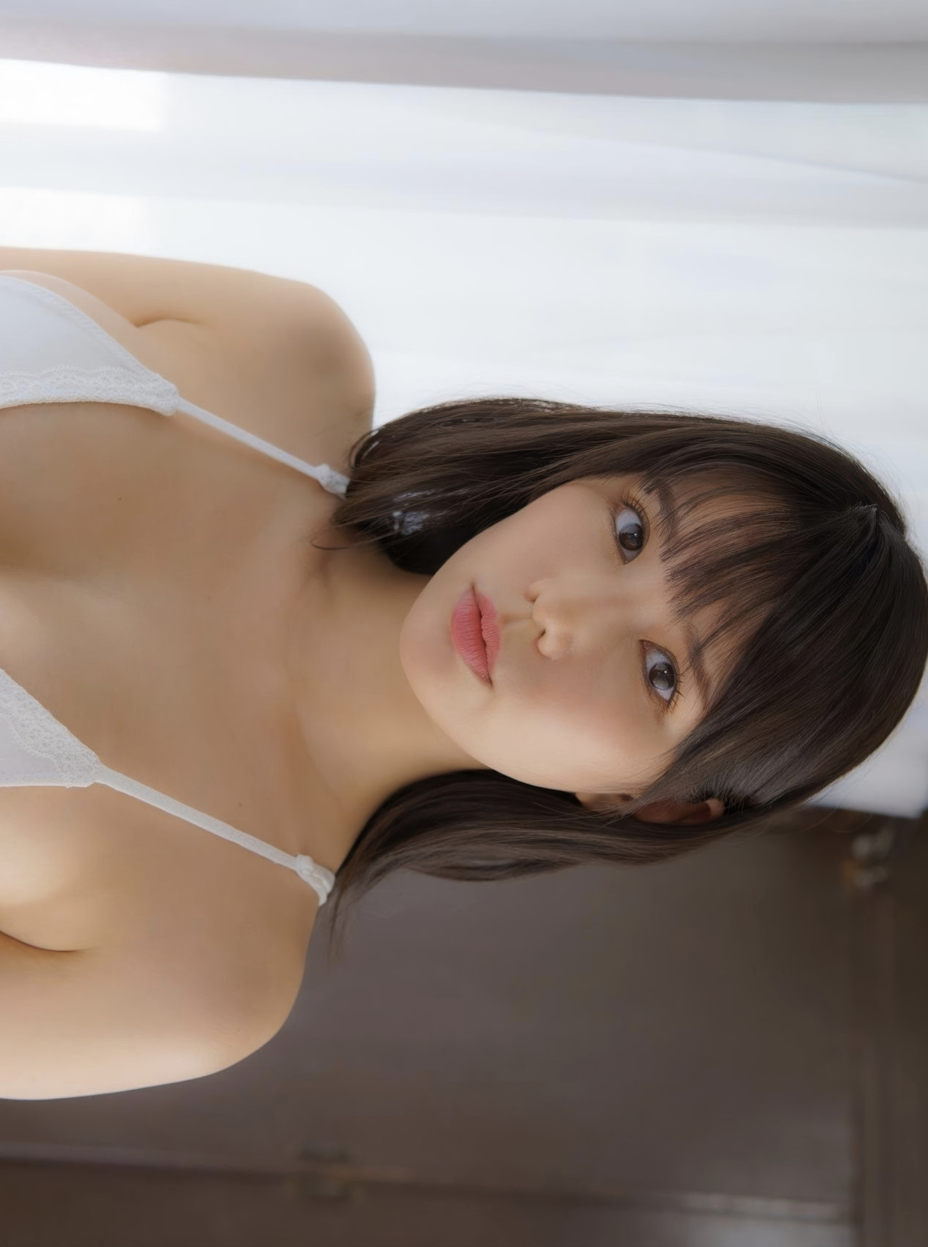 Yuka Aragaki 新垣優香, 写真集 「ミルキーグラマーが止まらない」 Set.02