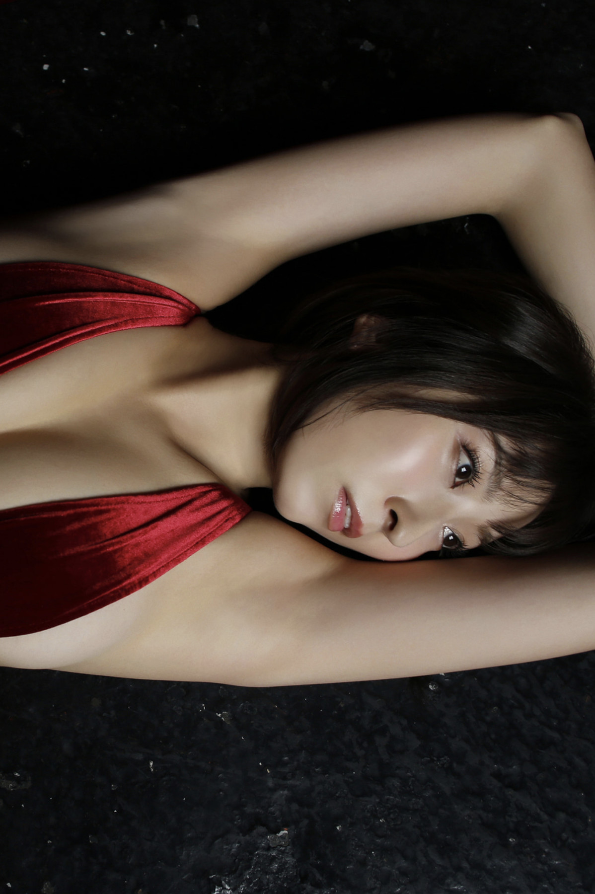 Saki Ogata 緒方咲, 写真集 「美脚の天使」 Set.03