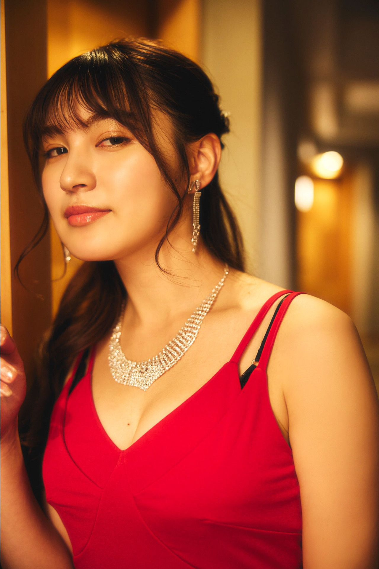 Yui Kojina 神志那結衣, SPA！デジタル写真集 「赤いドレスを脱いだら……」 Set.01
