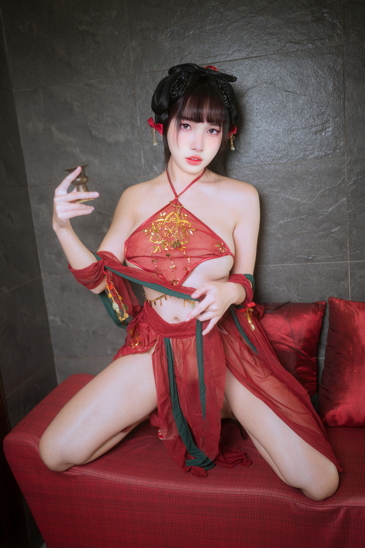 慕慕Momo, ヌード写真集 月圓之夜 Full Moon Night