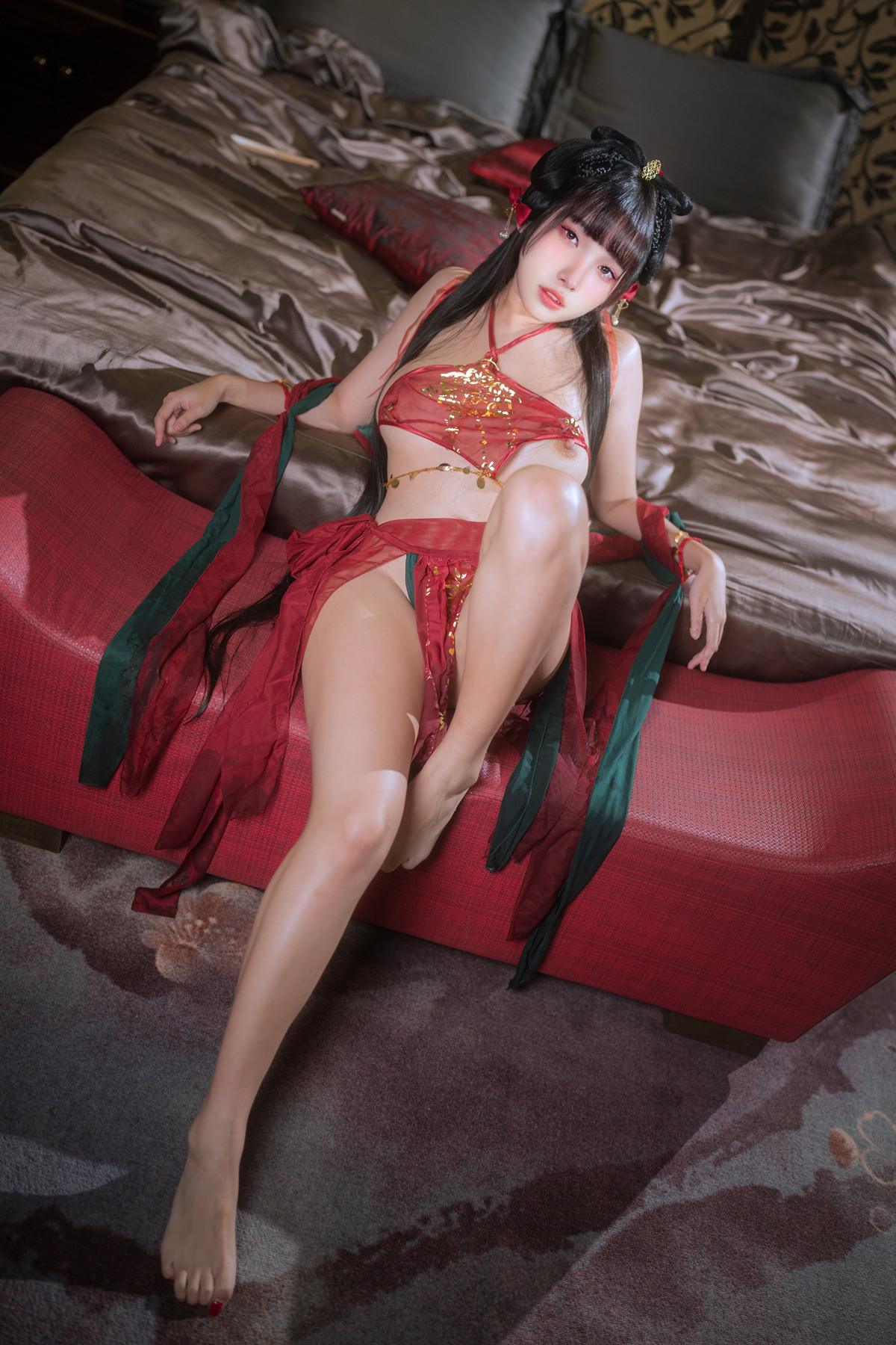 慕慕Momo, ヌード写真集 月圓之夜 Full Moon Night
