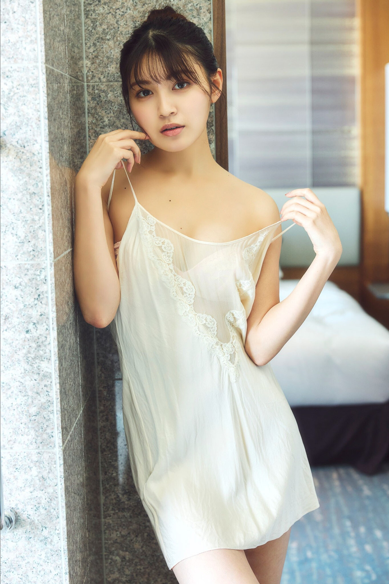 Yui Kojina 神志那結衣, SPA！デジタル写真集 「赤いドレスを脱いだら……」 Set.02