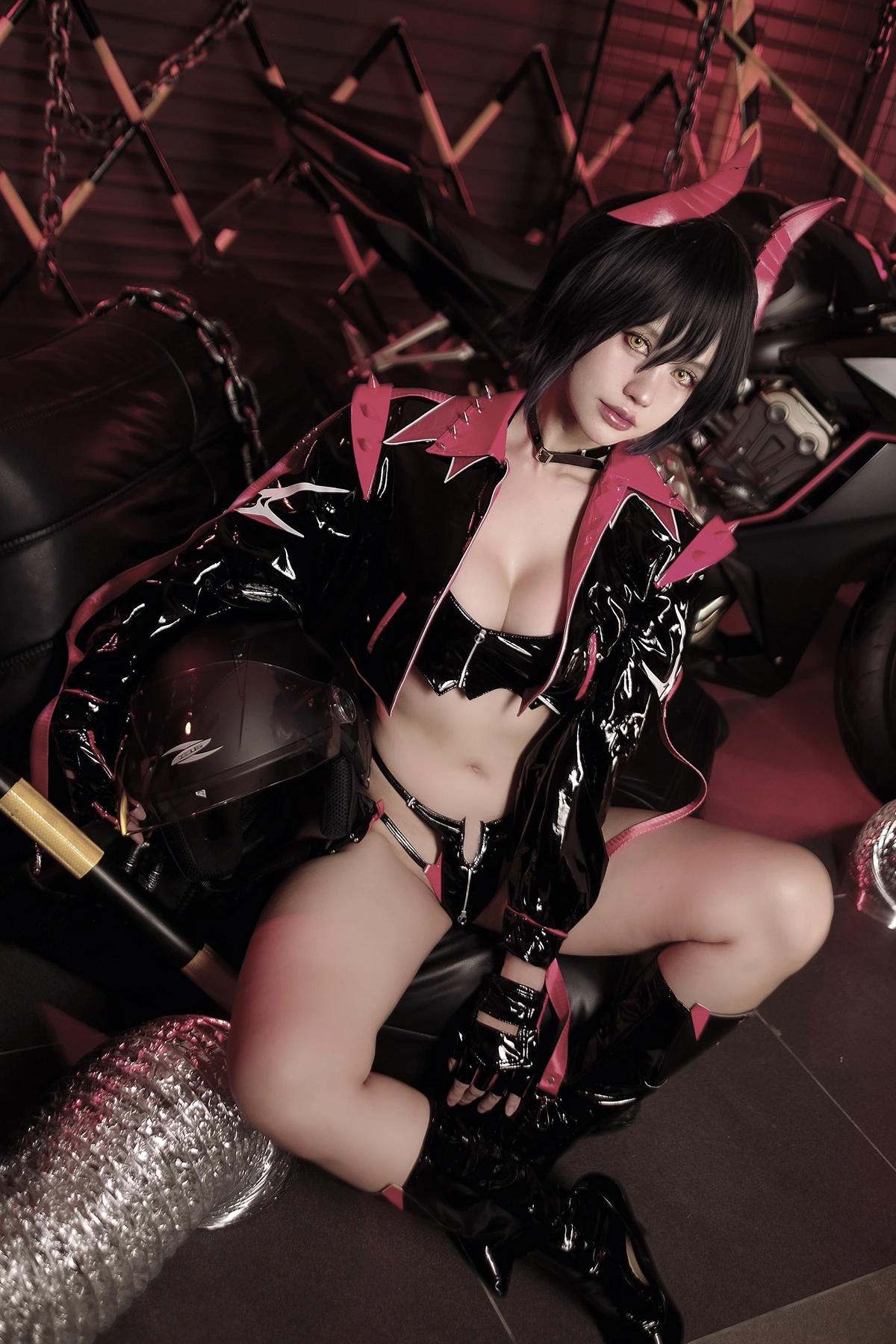 Cosplay PingPing平平 – Rossana NIKKE