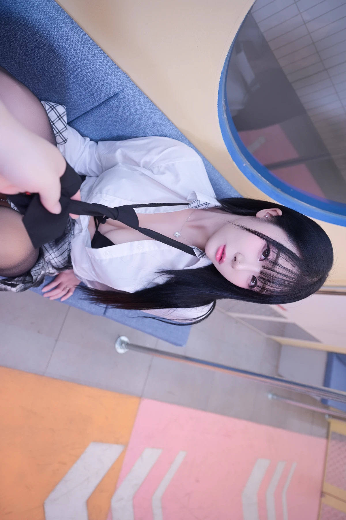 Jeong Bomi 정보미, PhotoBook 「Schoolgirl In The Subway」 Set.02