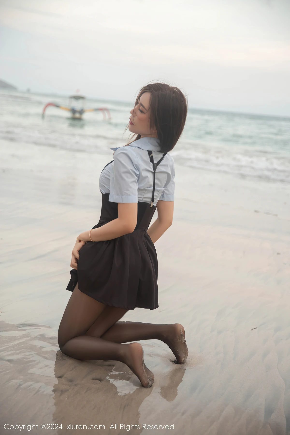 XiuRen秀人网 No.8752 绮里嘉ula