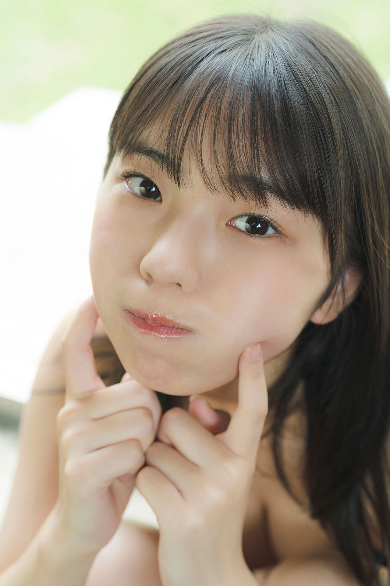 Hina Kikuchi 菊地姫奈, ヤンマガデジタル写真集 ＹＭ２０２２年４９号未公開カット Set.01