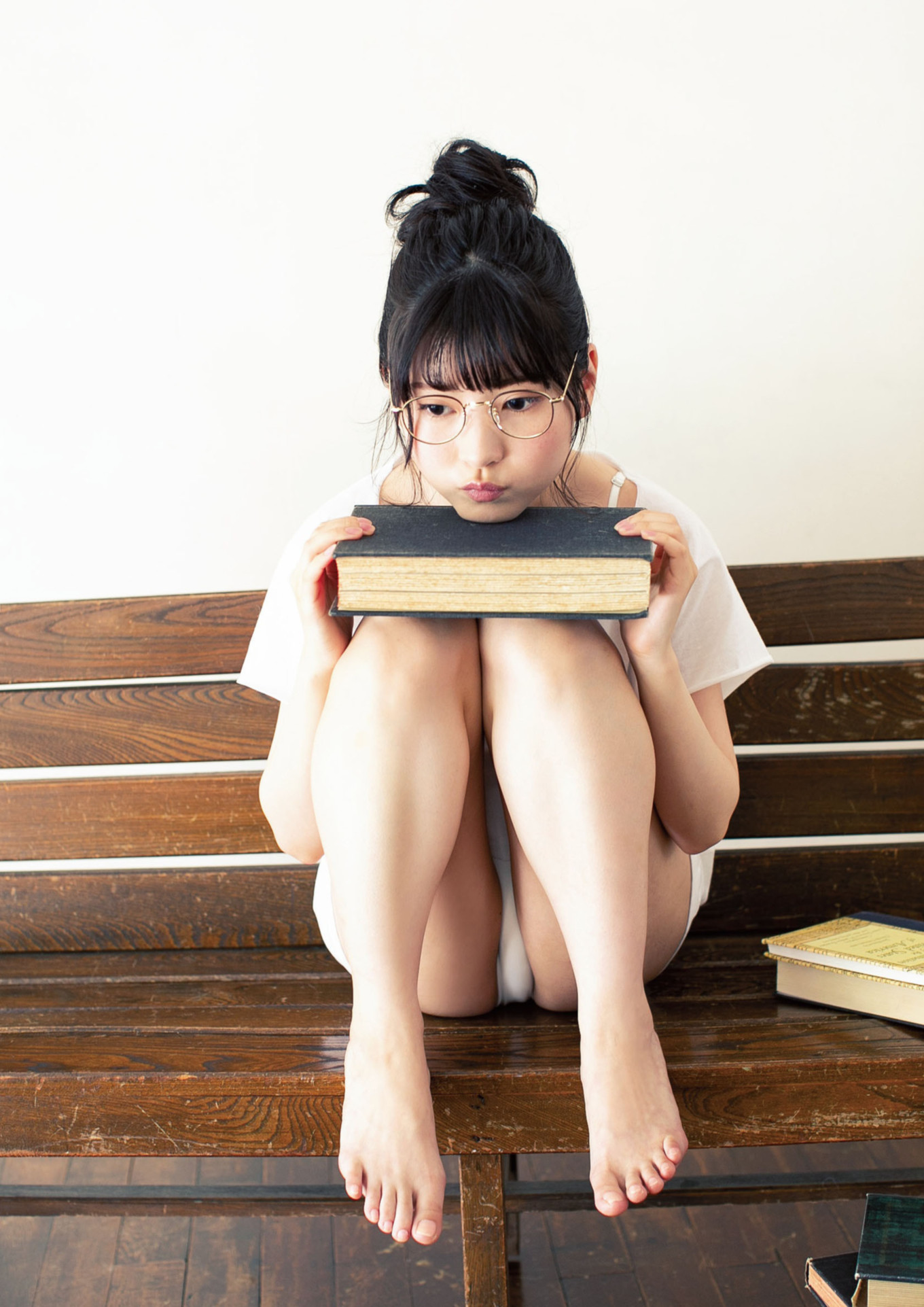Mio Minato 水湊みお, Rui Takanashi 小鳥遊るい, ENTAME増刊 2021.10 魁!! ゼロイチ学園ビジュアルブック