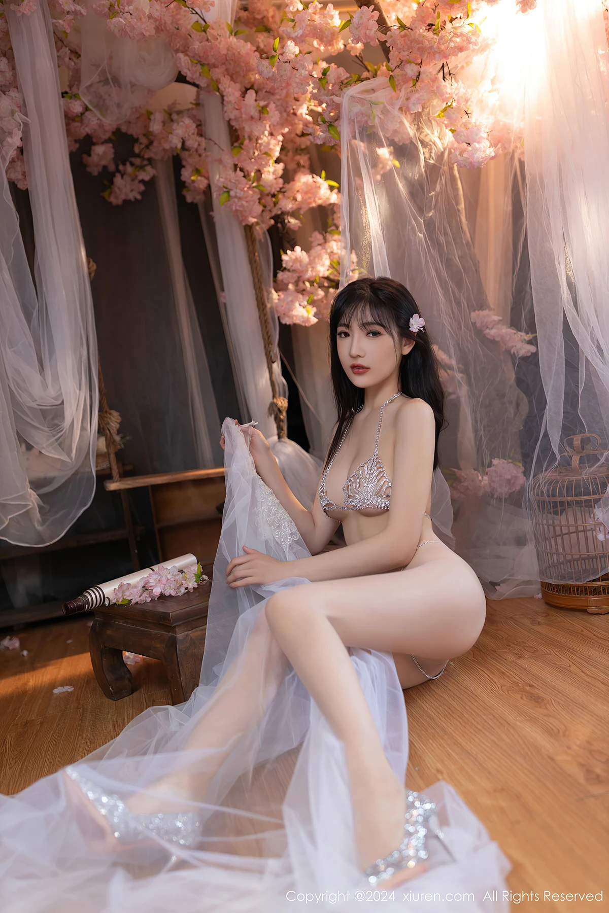XiuRen秀人网 No.8807 陆萱萱LuXuanXuan