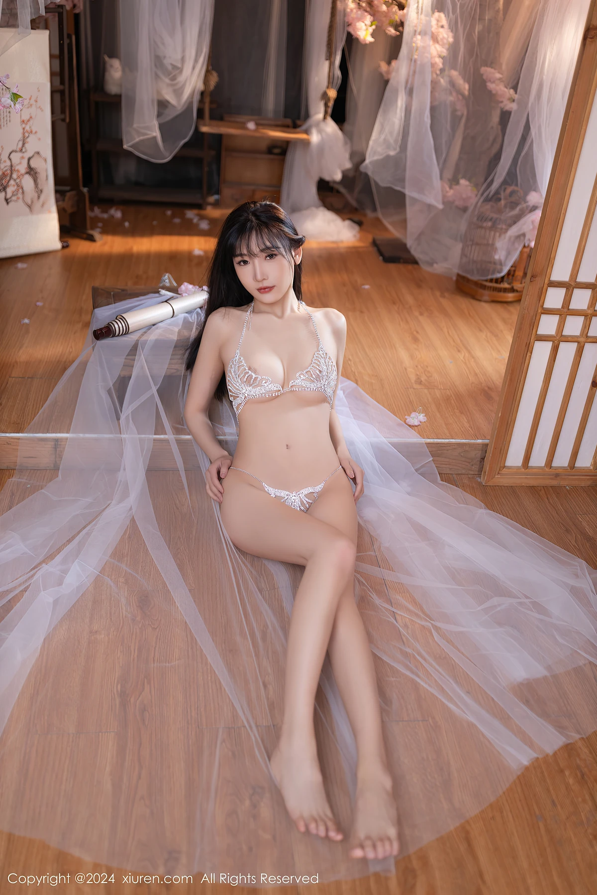 XiuRen秀人网 No.8807 陆萱萱LuXuanXuan