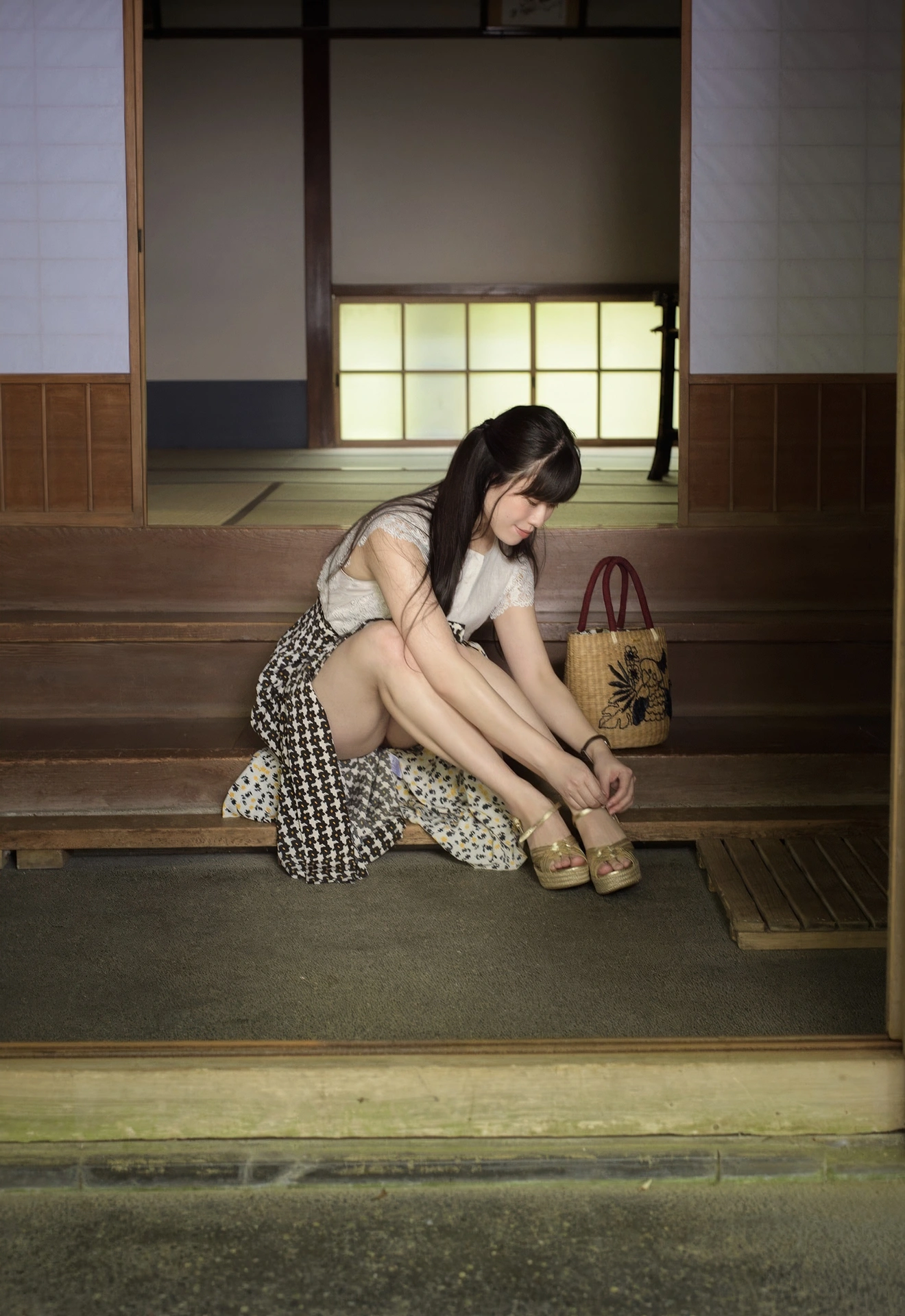 Asuka Oda 小田飛鳥, 週刊現代デジタル写真集 「一期一会 旅のはじまり」 Set.01