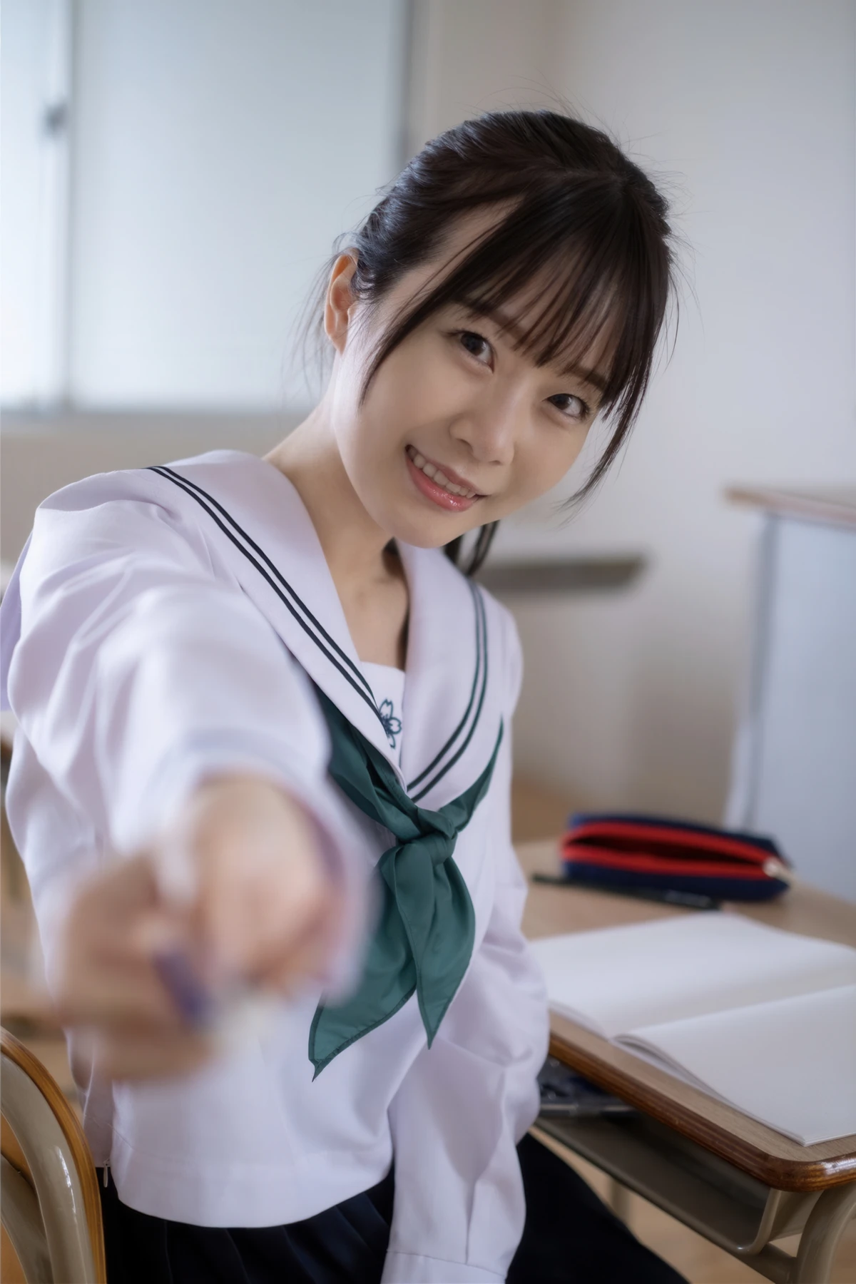 Mao Watanabe 渡辺まお, 撮り下ろしBEST Premium Vol.01 Exclusive Cut Set.02