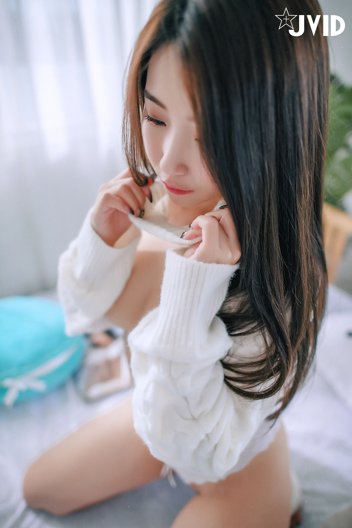 JVID 肉包Mini – 日文课の甜心的女童鞋 Set.01