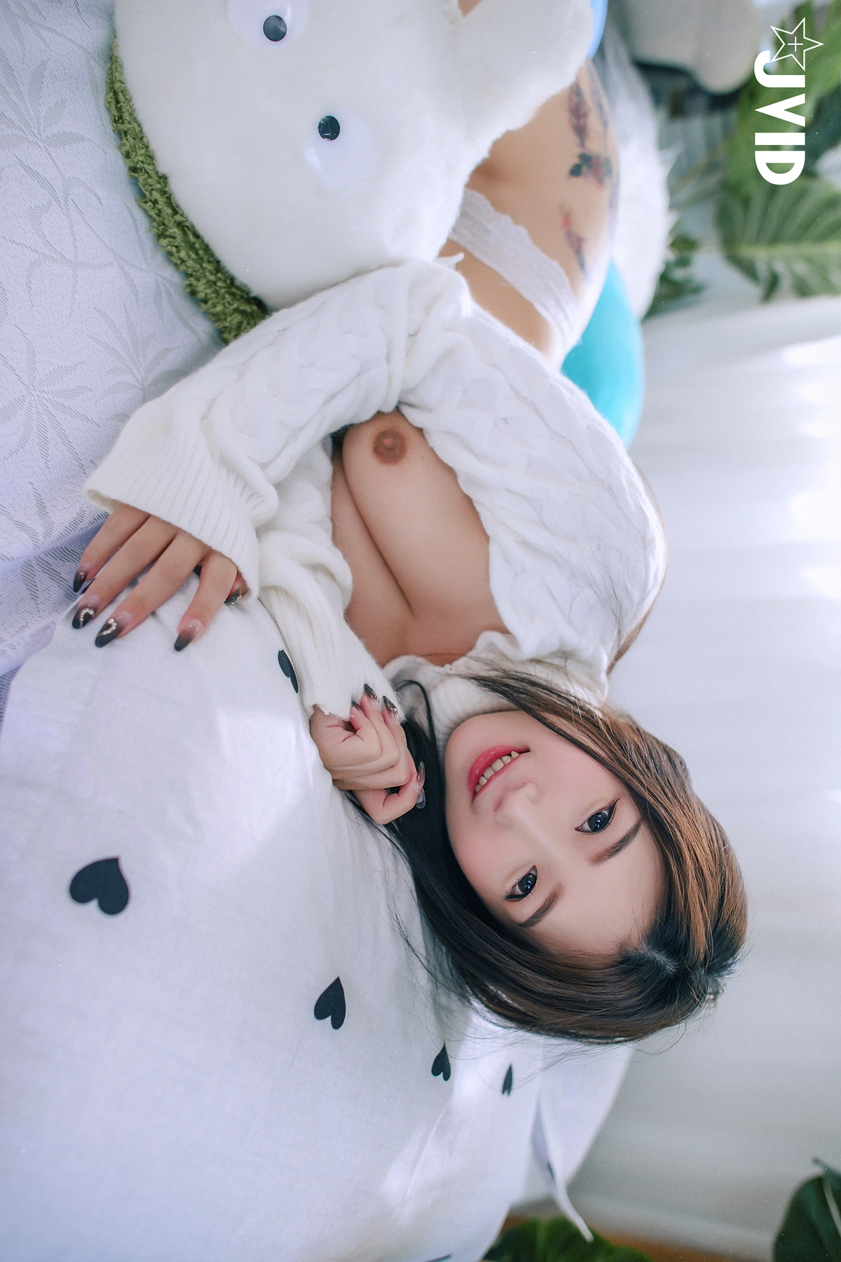 JVID 肉包Mini – 日文课の甜心的女童鞋 Set.03