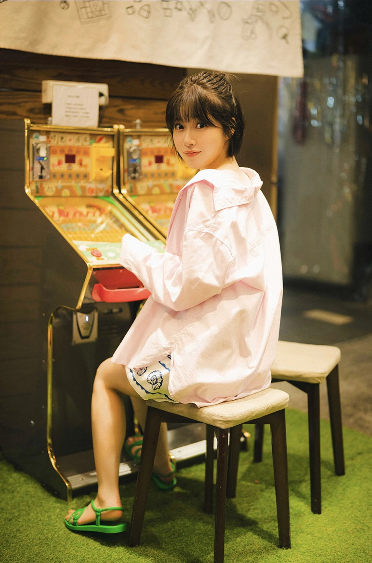 Karin Isobe 礒部花凜, 週プレ+Special No.342 「かりんとりっぷ」 Set.01