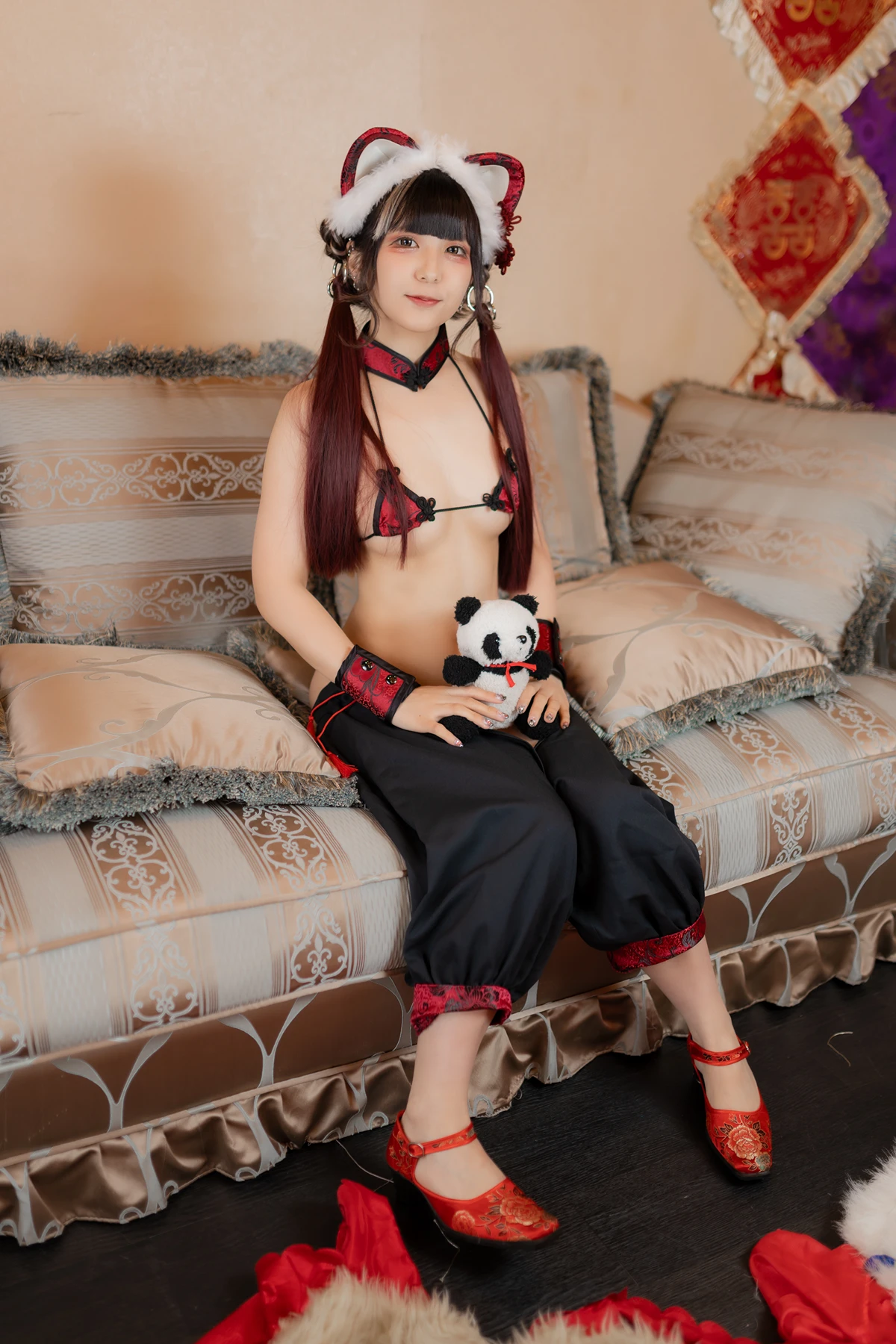 Ai Takanashi 高梨あい, 写真集 「Nothing Colored 02」 Set.01