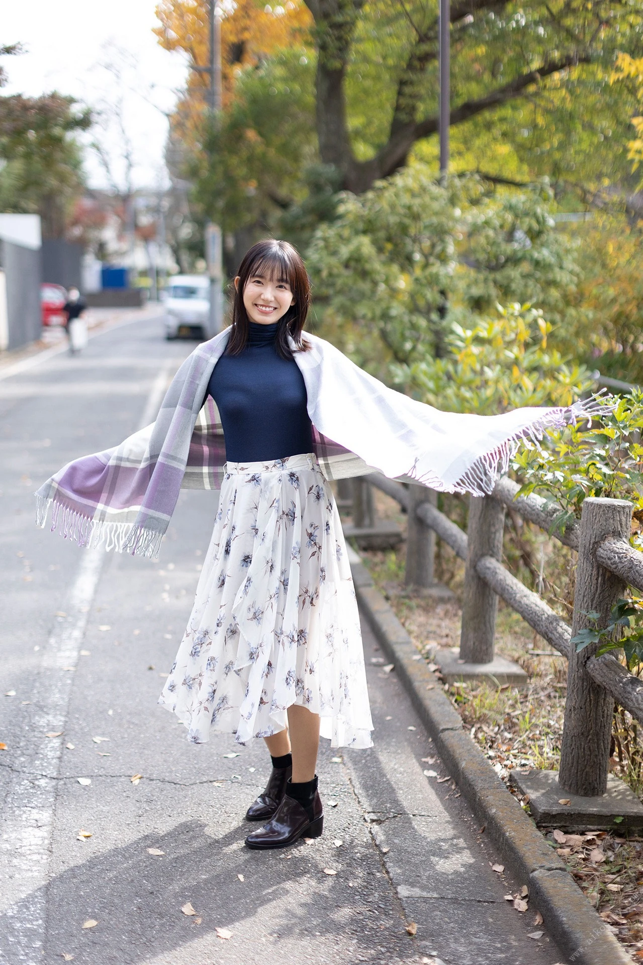 Nene Shida 志田音々, 週刊ポストデジタル写真集 「大人びたキミが眩しくて」 Set.01