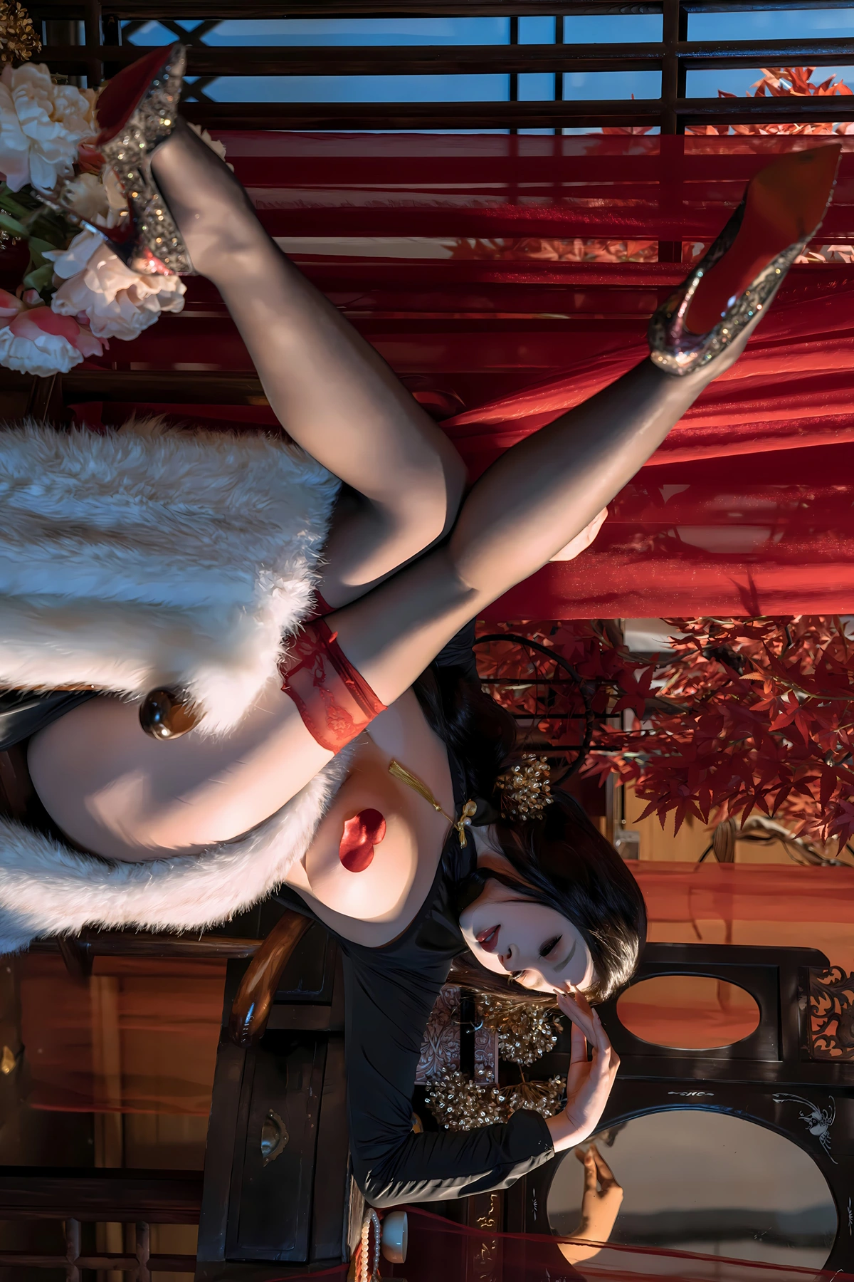 Cosplay 奈汐酱nice – 云间暖