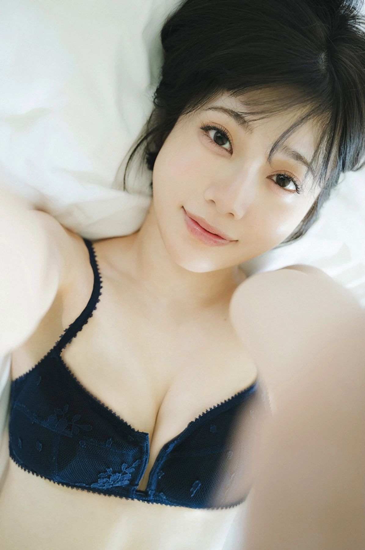Karin Isobe 礒部花凜, 週プレ+Special No.342 「かりんとりっぷ」 Set.04
