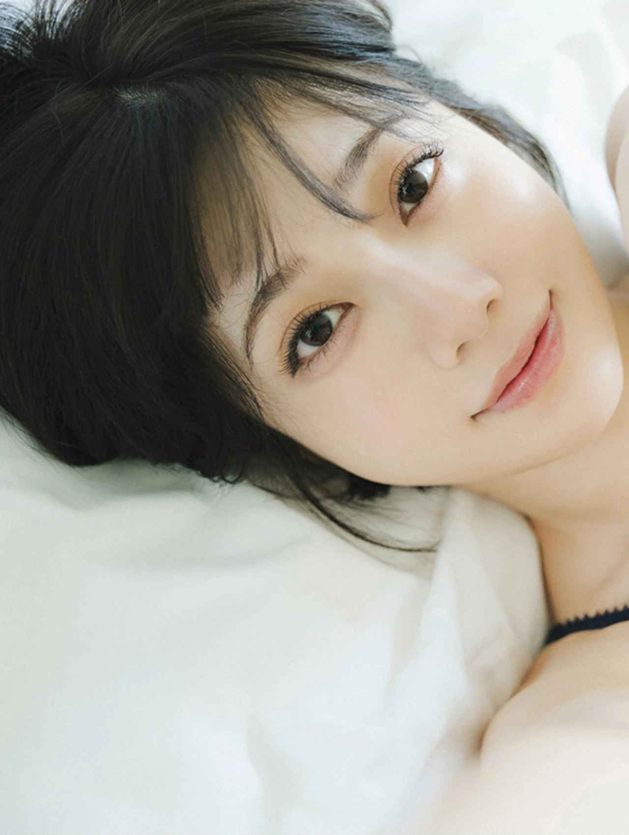 Karin Isobe 礒部花凜, 週プレ+Special No.342 「かりんとりっぷ」 Set.04