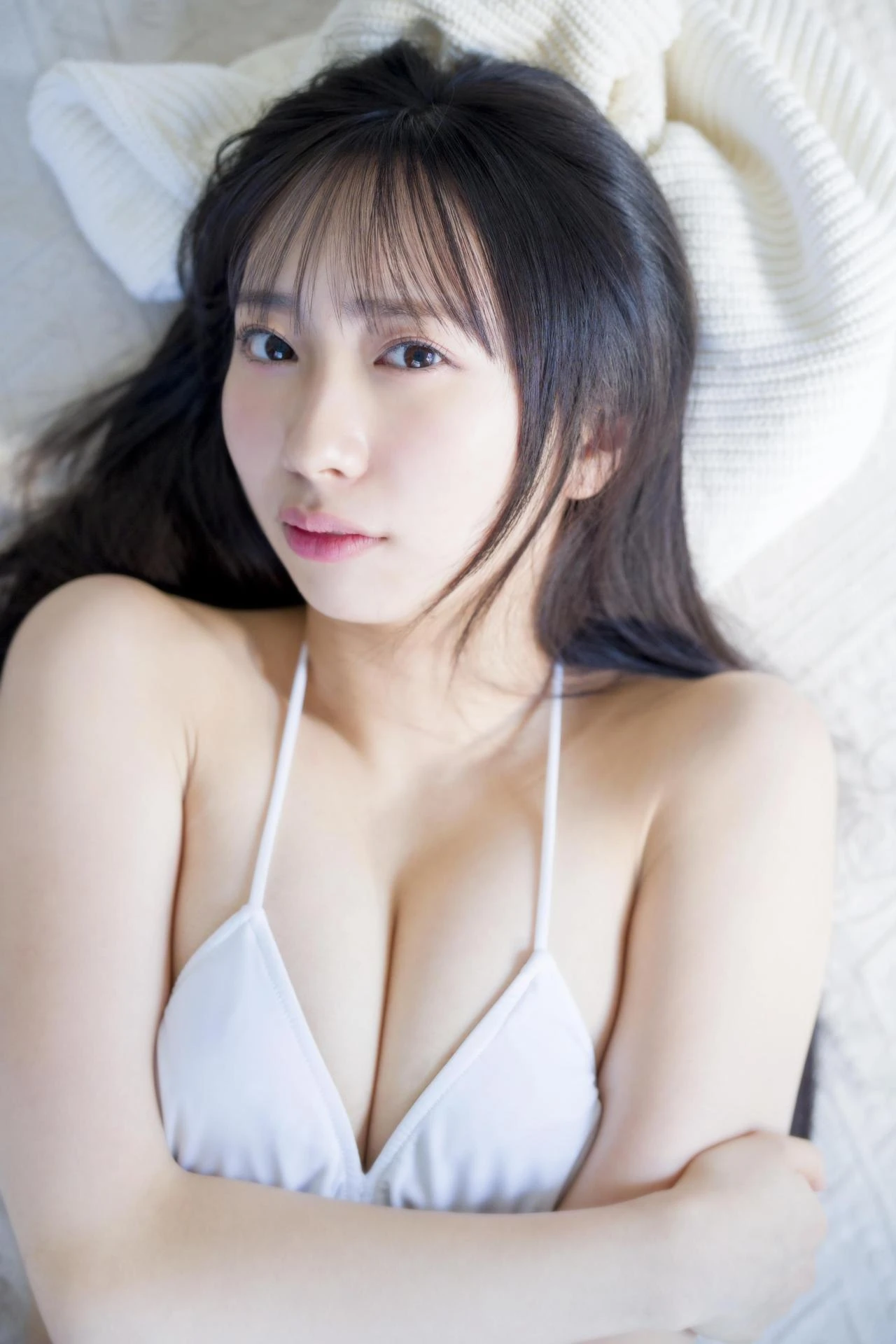 Noa Tani 谷乃愛, 写真集 「#谷の間〜真っ白な妖精アザーカット集〜」 Set.03