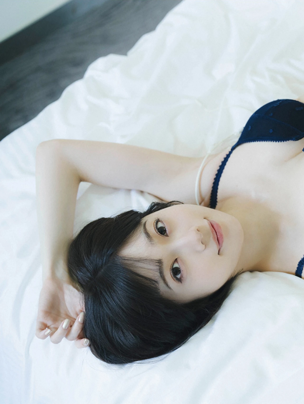 Karin Isobe 礒部花凜, 週プレ+Special No.342 「かりんとりっぷ」 Set.04