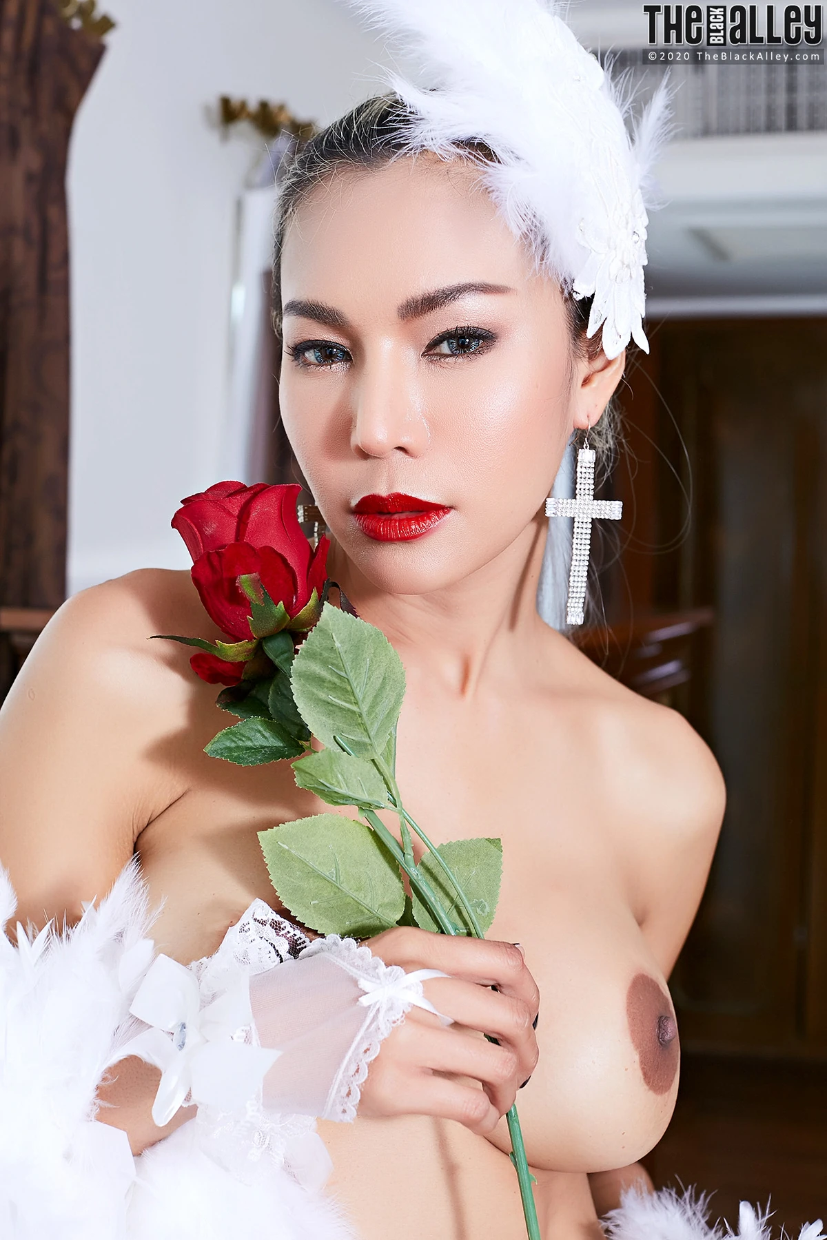 Pricilla – The Black Alley Photobook Set.36