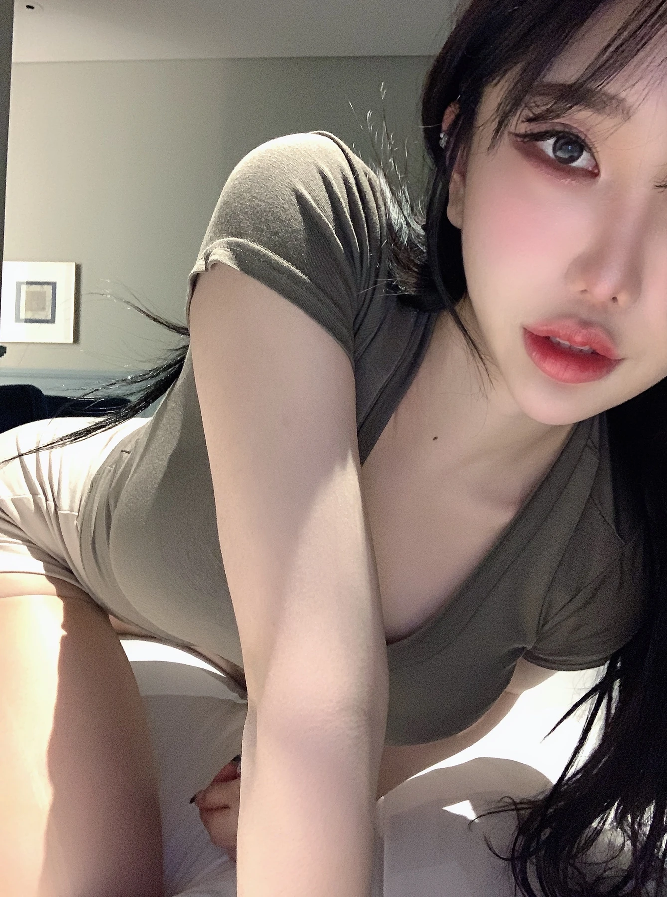 Yunjin 챌이, Moon Night Snap Photobook 「Your Yunjin」